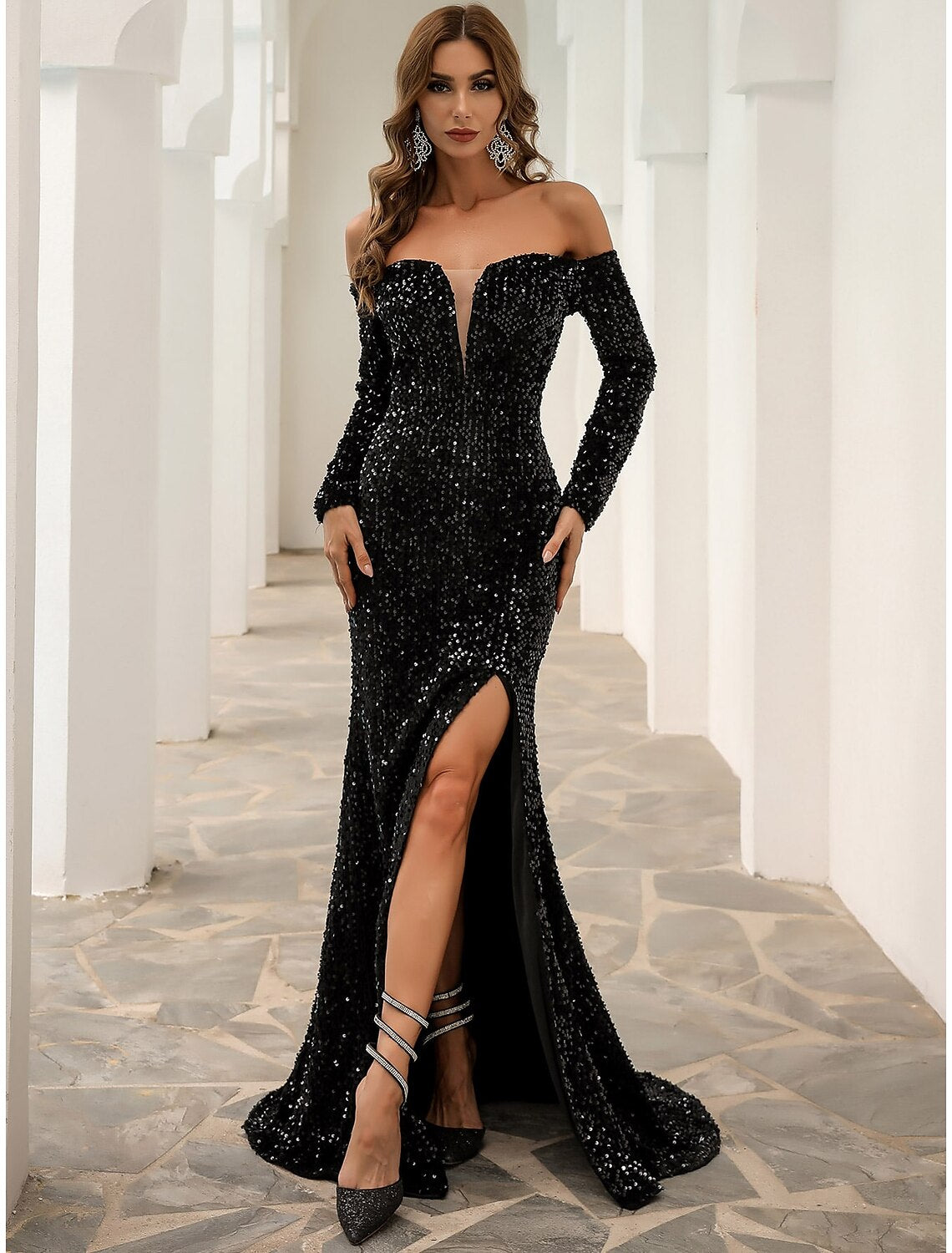 Wholesa A-Line Evening Gown Sparkle & Shine Dress Formal Fall Sweep / Brush Train Long Sleeve Off Shoulder Velvet with Sequin Slit