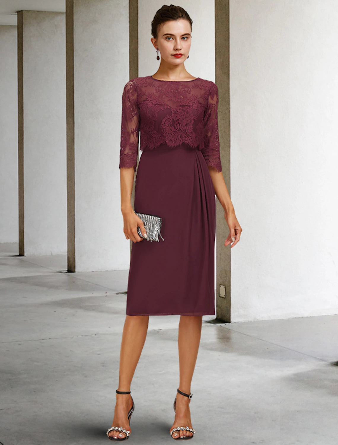 wholesale  A-Line Mother of the Bride Dress Vintage Elegant Jewel Neck Knee Length Chiffon Lace Half Sleeve with Lace Pleats