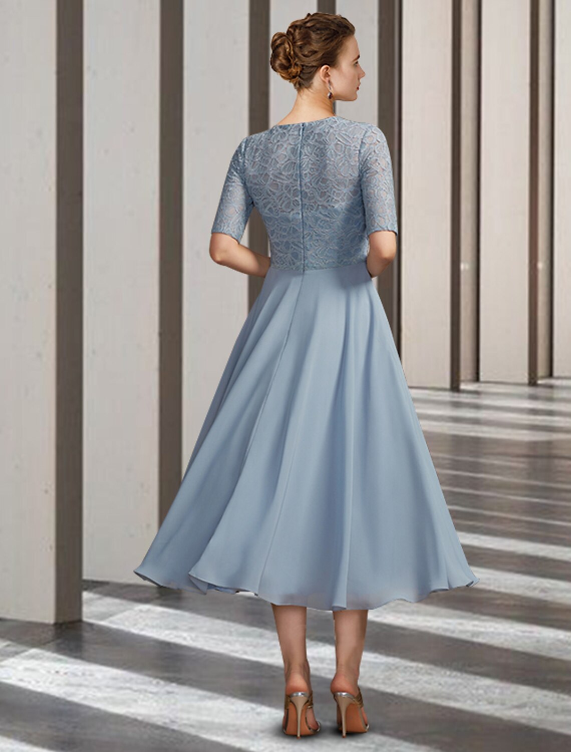 wholesale  A-Line Mother of the Bride Dress Elegant Jewel Neck Tea Length Chiffon Lace Short Sleeve with Ruching