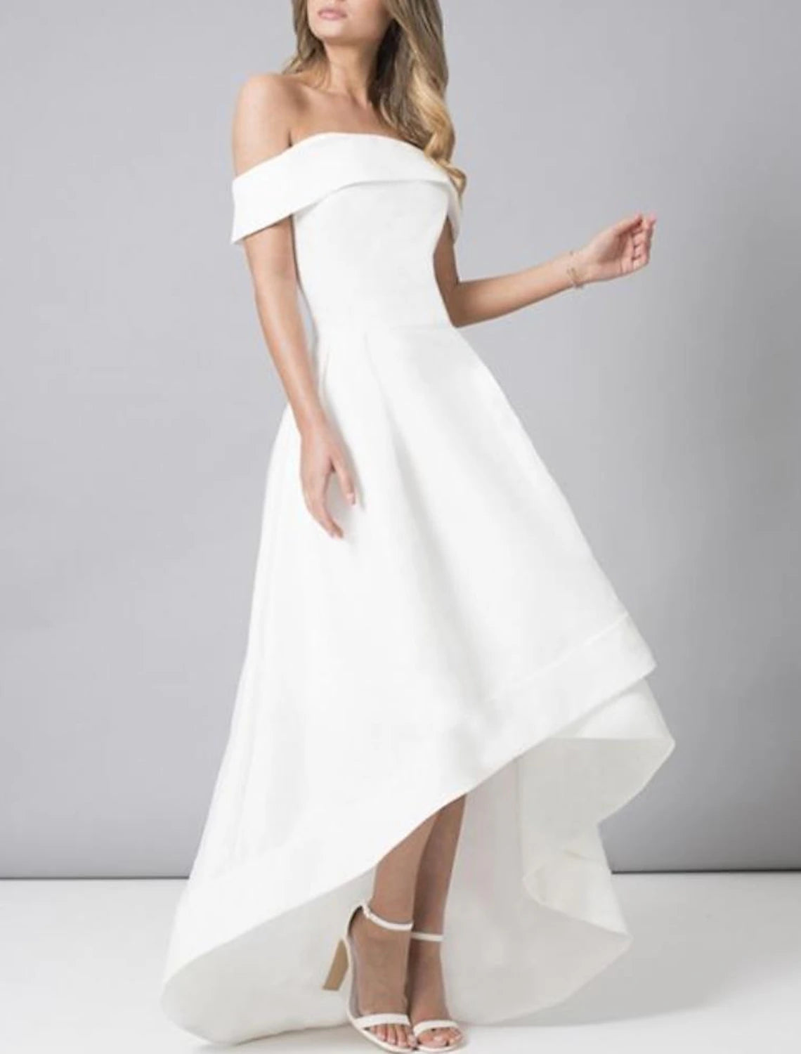 Wholesa Simple Wedding Dresses Wedding Dresses A-Line Camisole Sleeveless Tea Length Satin Bridal Gowns With Pleats Solid Color