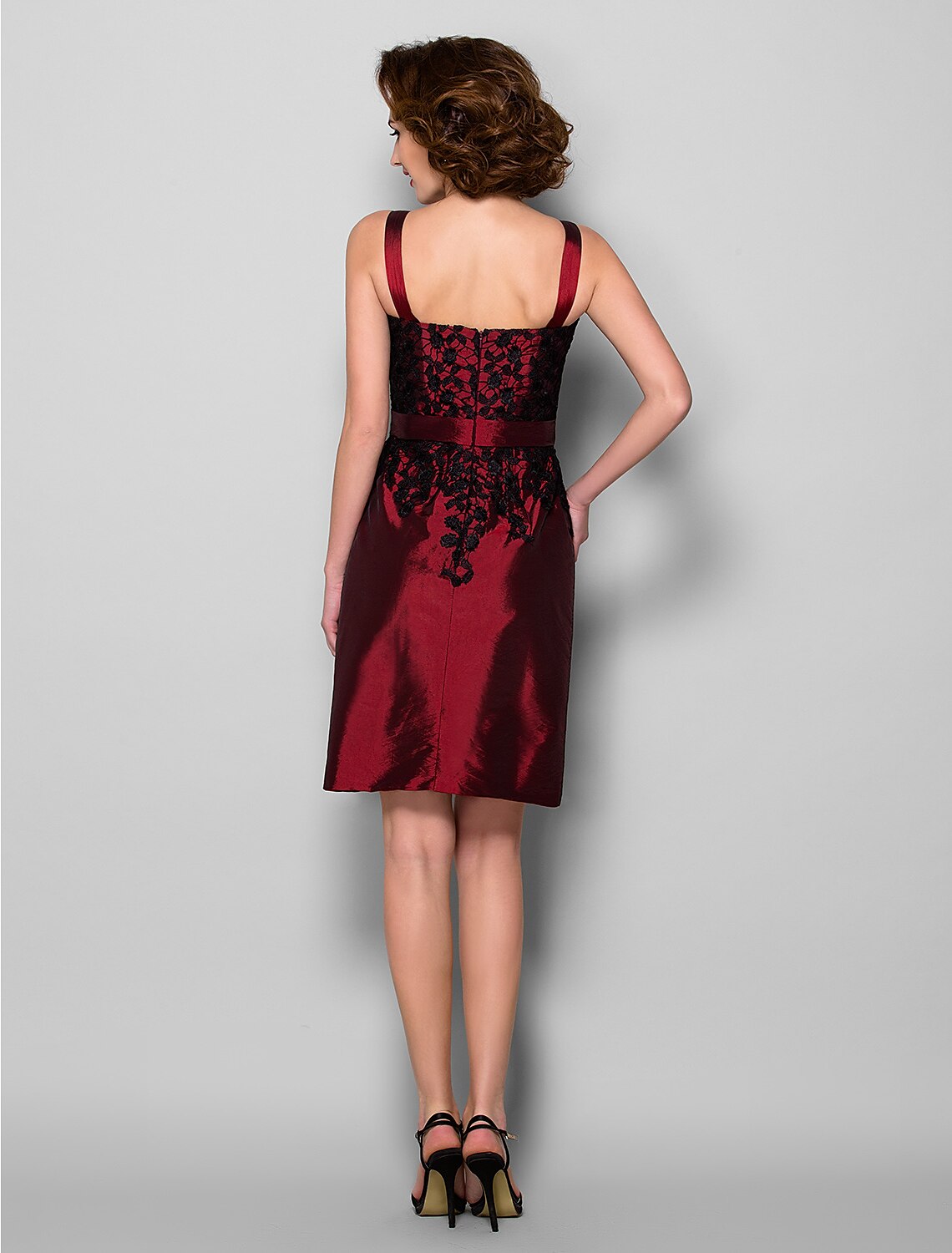 wholesale  Sheath / Column Mother of the Bride Dress Wrap Included Scoop Neck Knee Length Taffeta 3/4 Length Sleeve with Lace Sash / Ribbon