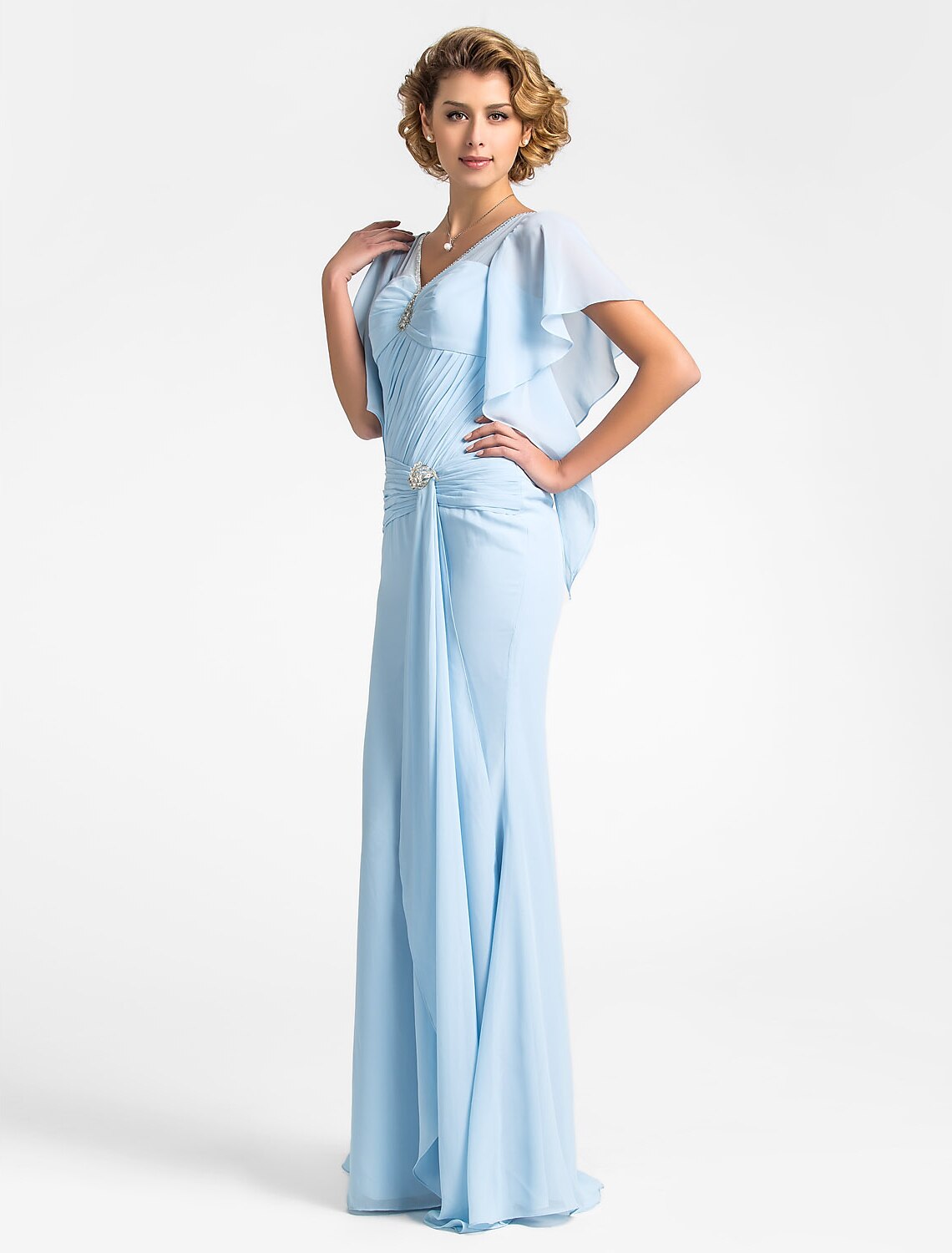 wholesale Mermaid / Trumpet Mother of the Bride Dress Vintage Inspired V Neck Floor Length Chiffon Short Sleeve with Beading Side Draping Crystal Brooch