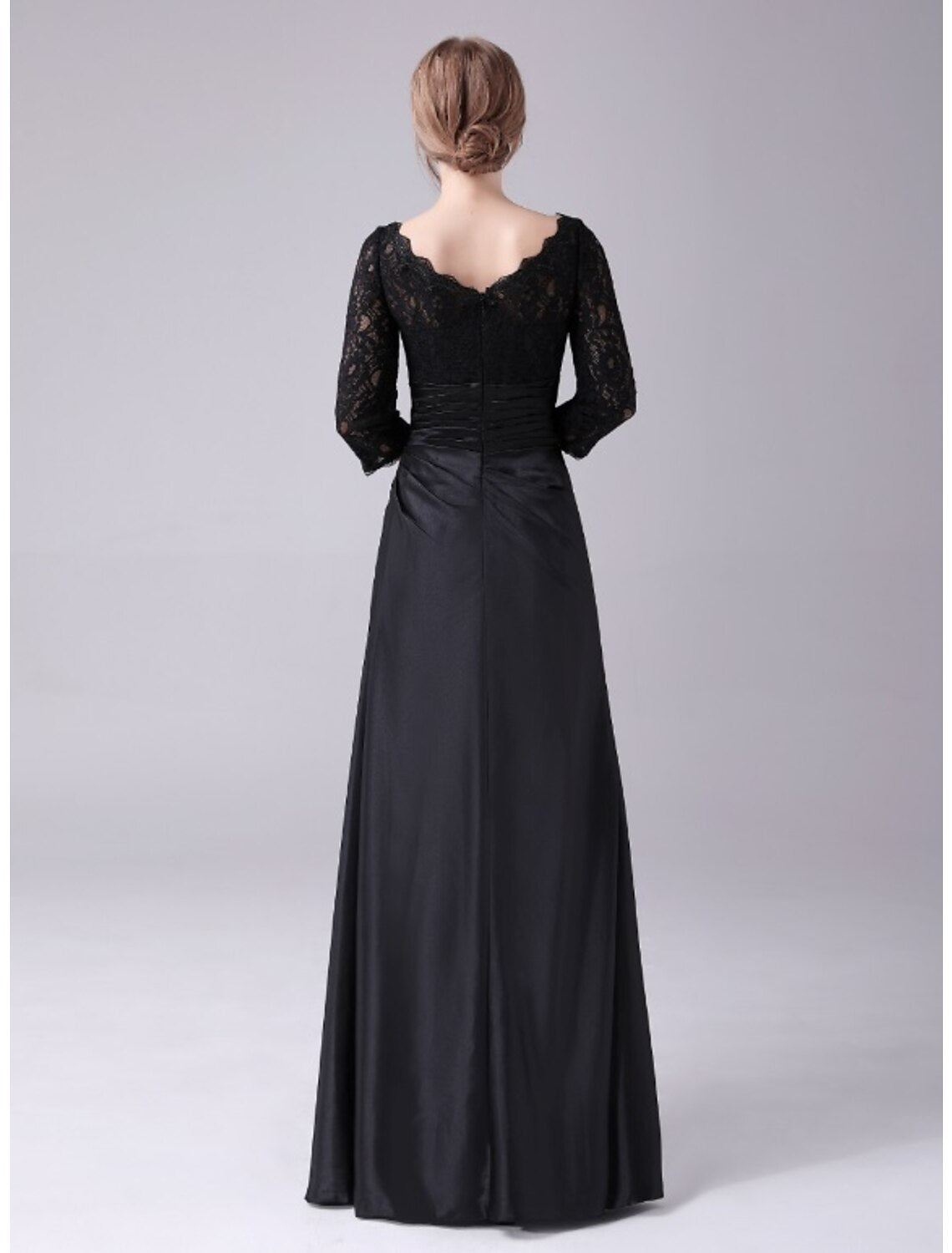 wholesale  Mermaid / Trumpet Mother of the Bride Dress Plus Size Elegant Jewel Neck Floor Length Stretch Satin 3/4 Length Sleeve with Lace Ruching