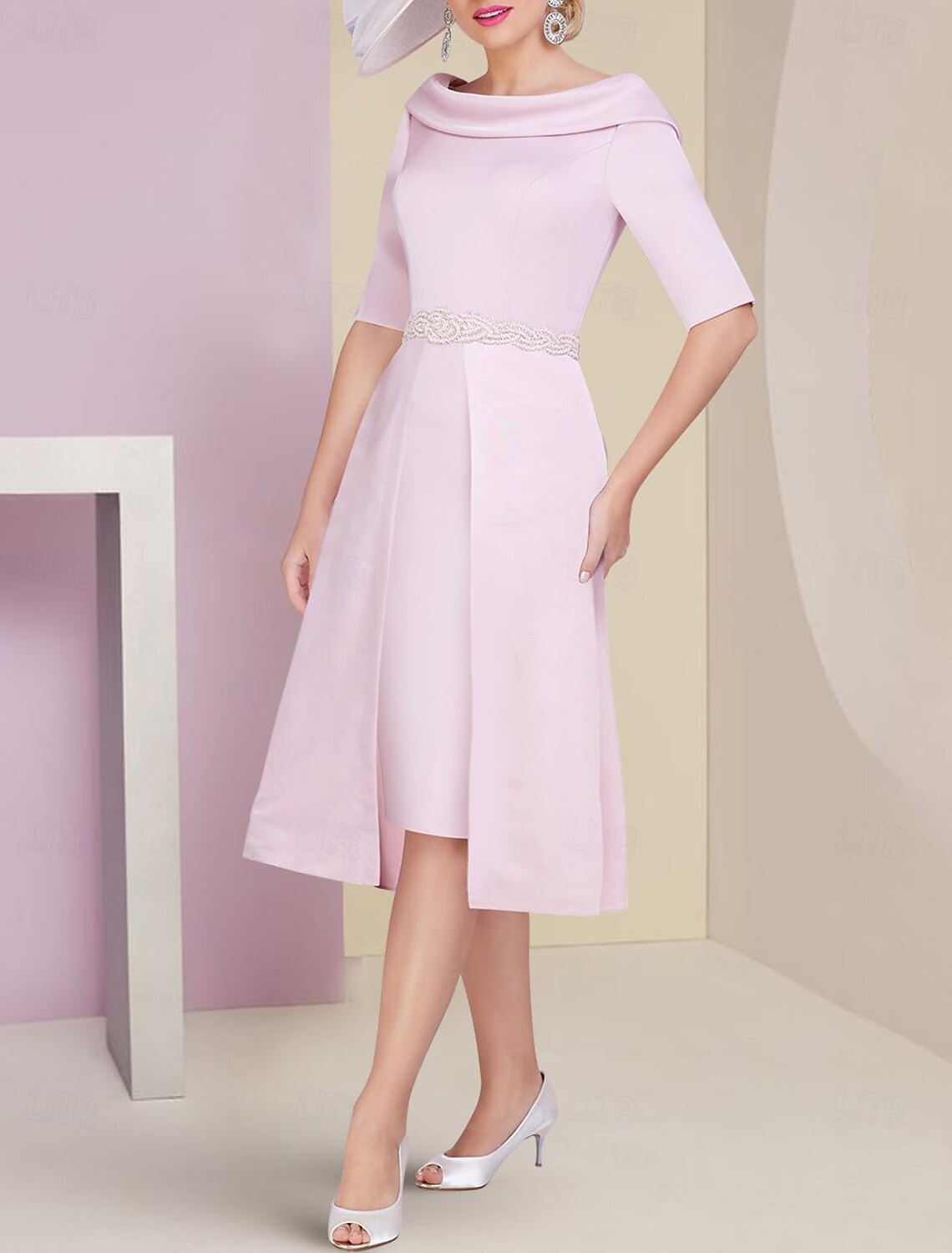 Wholesa A-Line Sheath / Column Mother of the Bride Dress Formal Wedding Guest Elegant Bateau Neck Knee Length Italy Satin Half Sleeve with Sash / Ribbon