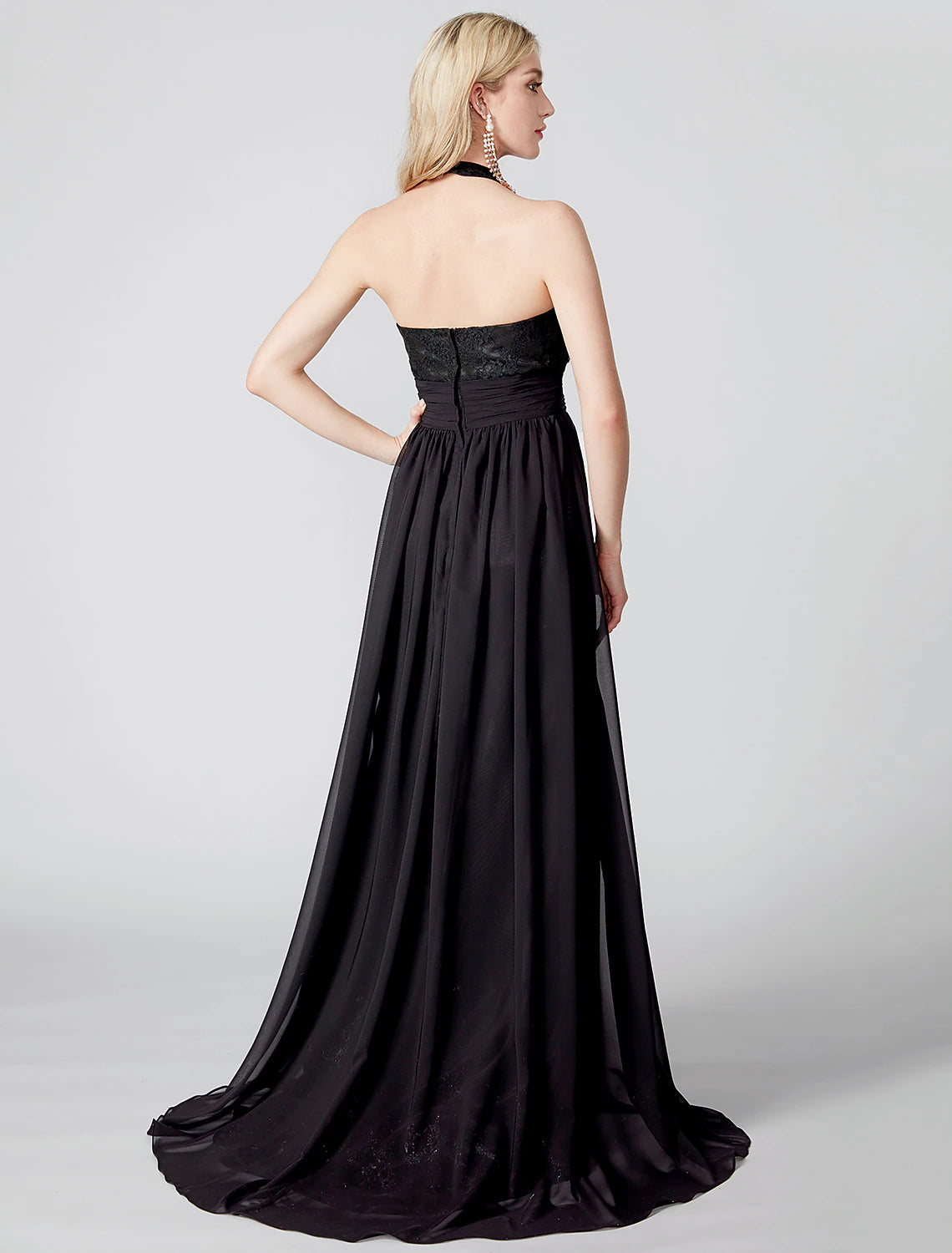 Wholesa A-Line Elegant Minimalist Prom Formal Evening Dress Halter Neck Sleeveless Sweep / Brush Train Chiffon Corded Lace with Sash / Ribbon Pleats