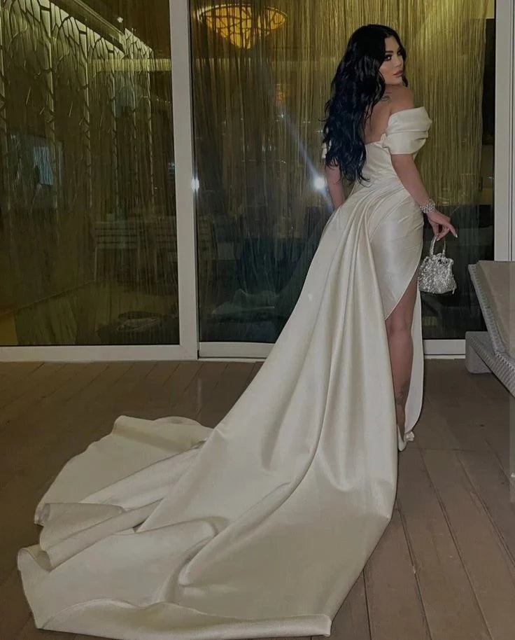 Elegant Satin Mermaid Off-Shoulder Spaghetti-Strap Open-Back Maxi Evening Dress