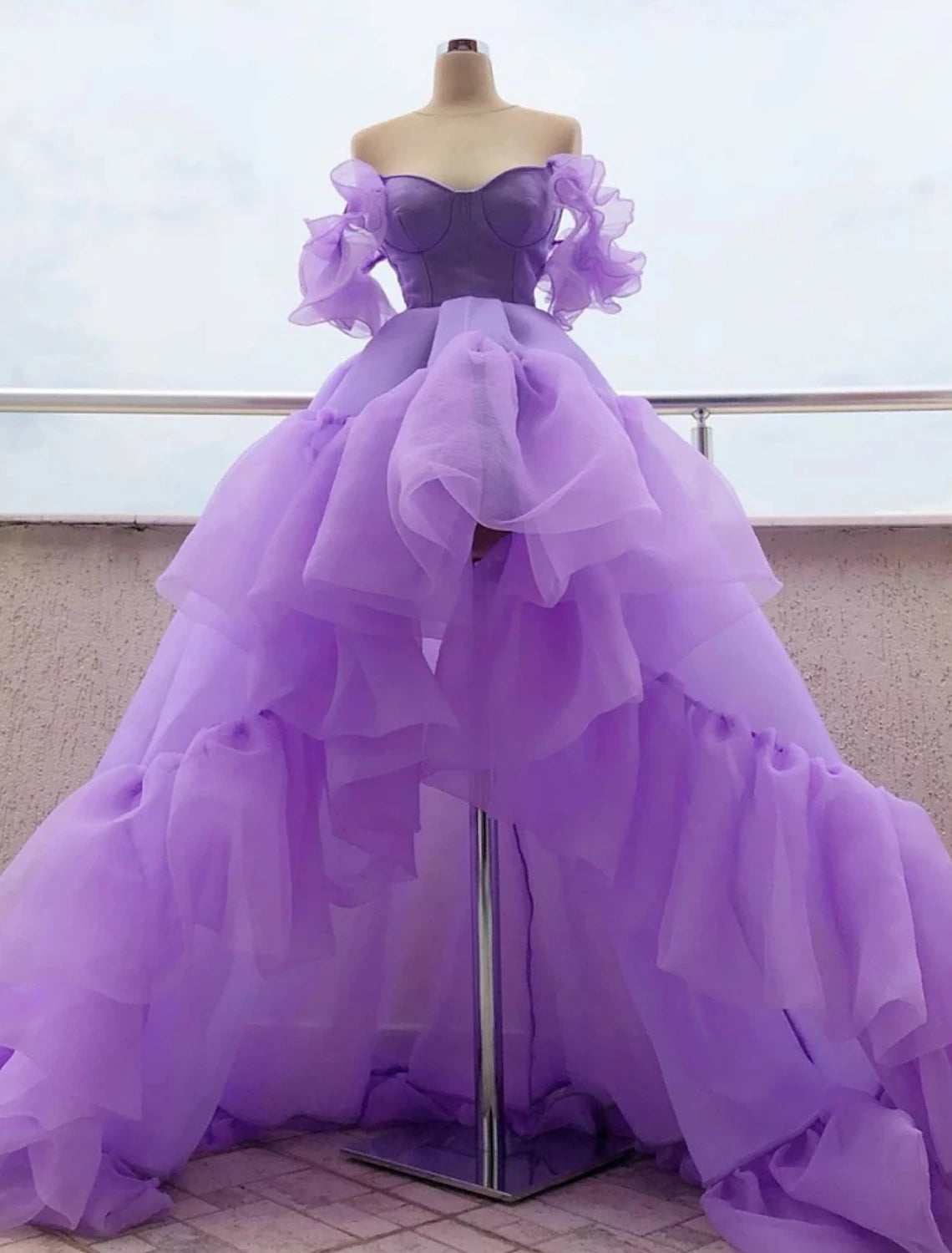 Wholesa A-Line Prom Dresses High Low Dress Quinceanera Asymmetrical Purple Short Sleeve Off Shoulder Tulle with Tier