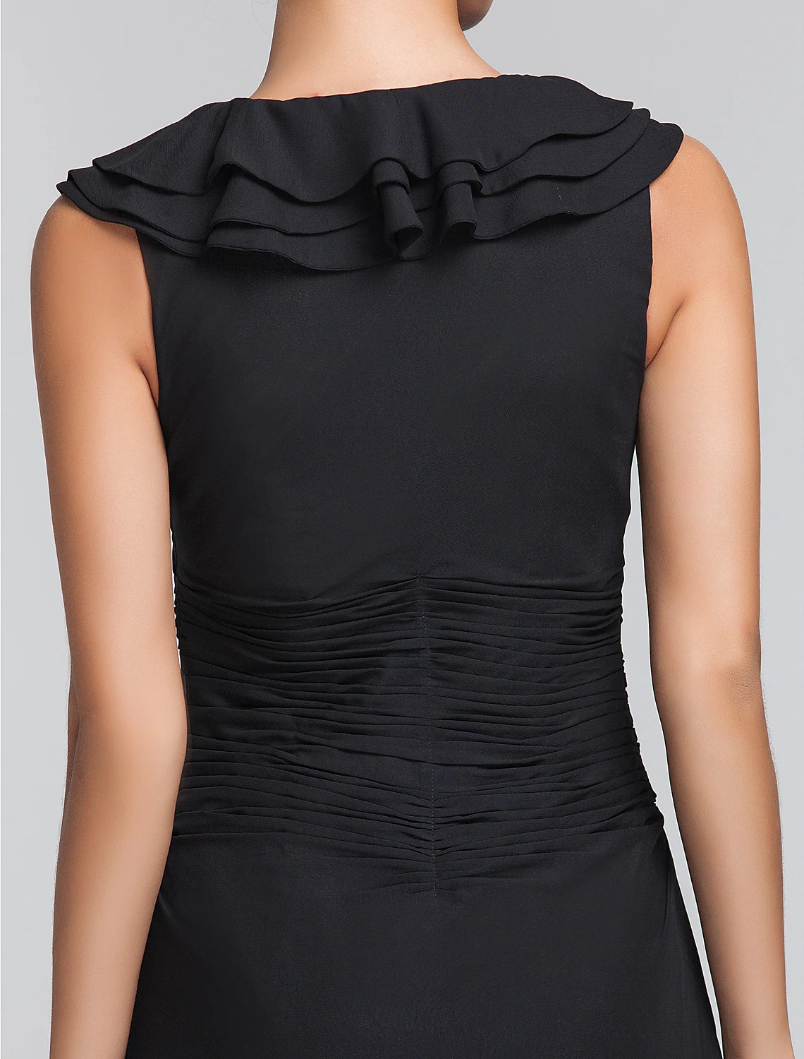 Wholesa  Sheath / Column Square Neck Floor Length Chiffon Bridesmaid Dress with Ruffles / Ruched