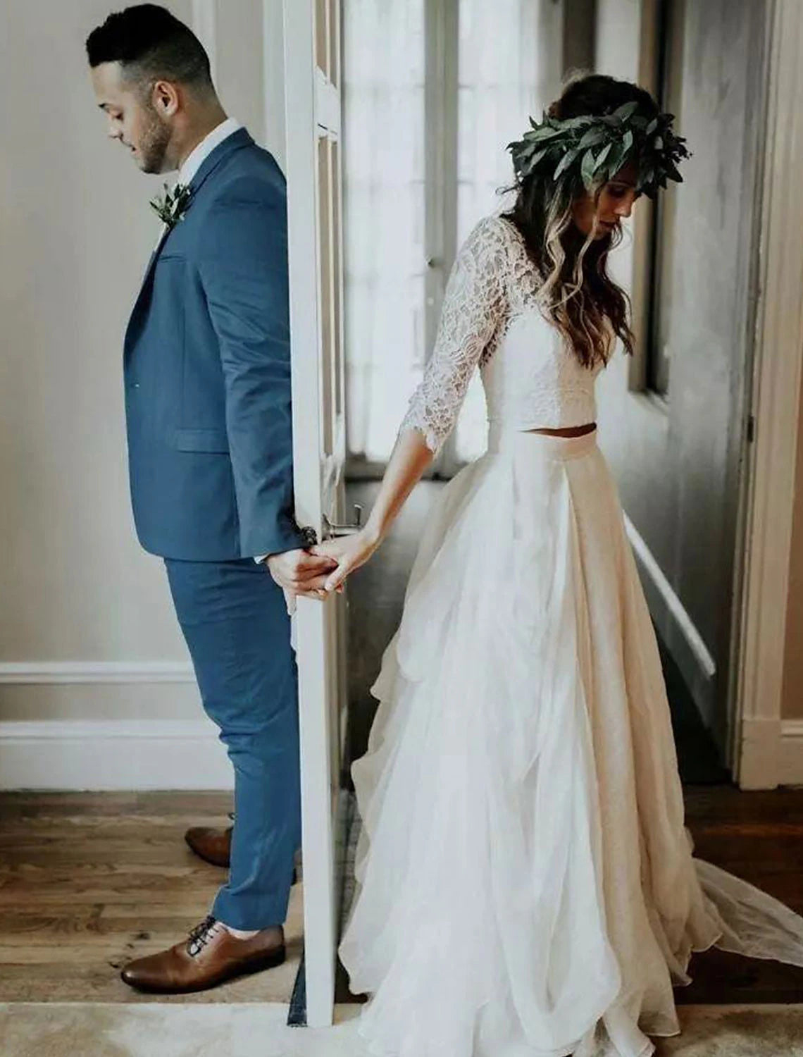 wholesale  Boho Wedding Dresses Ball Gown V Neck 3/4 Length Sleeve Sweep / Brush Train Chiffon Bridal Suits Bridal Gowns With Pleats