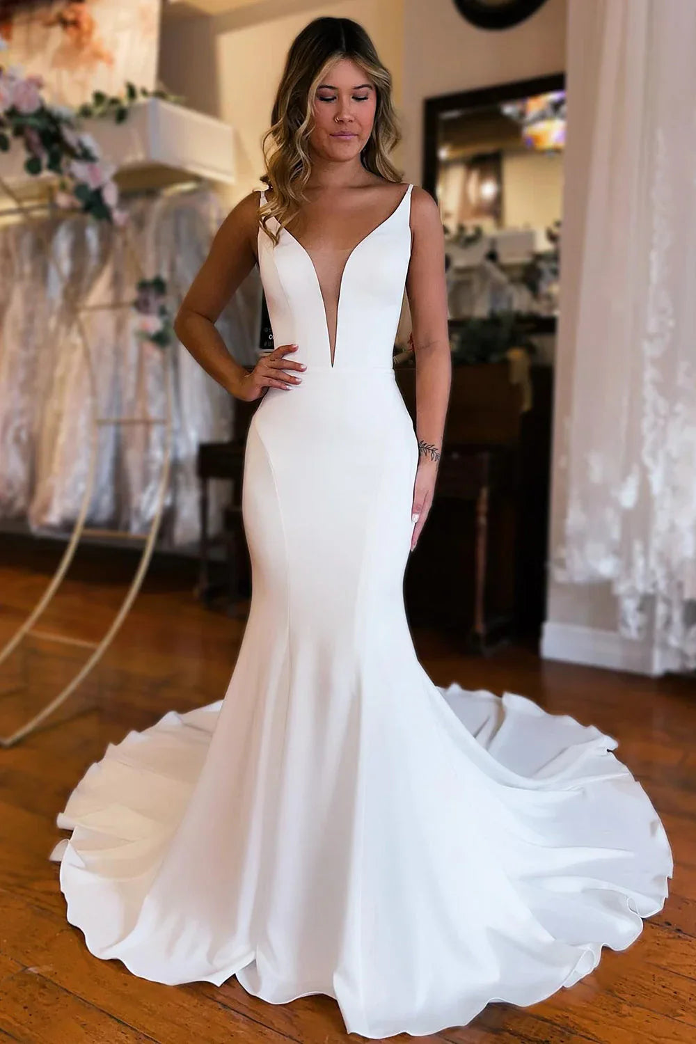 Wholesa Mermaid Simple Backless Boho Wedding Dress
