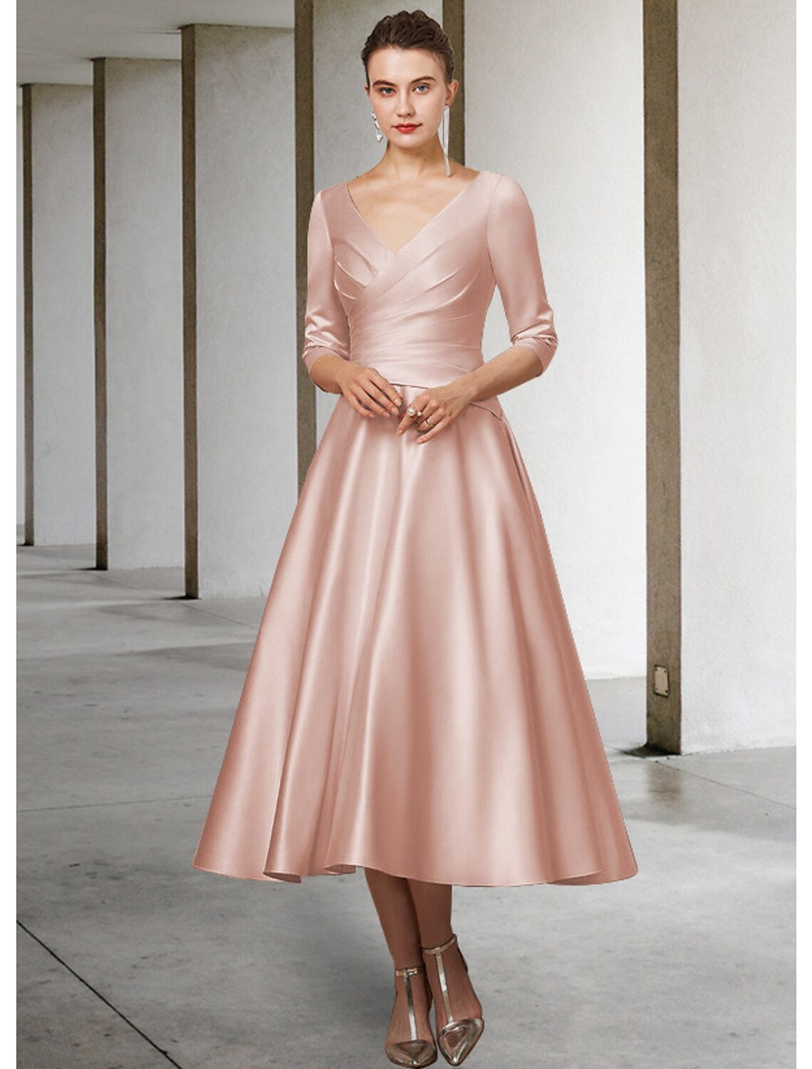 wholesale  A-Line Mother of the Bride Dress Elegant V Neck Tea Length Satin Half Sleeve with Pleats Ruching