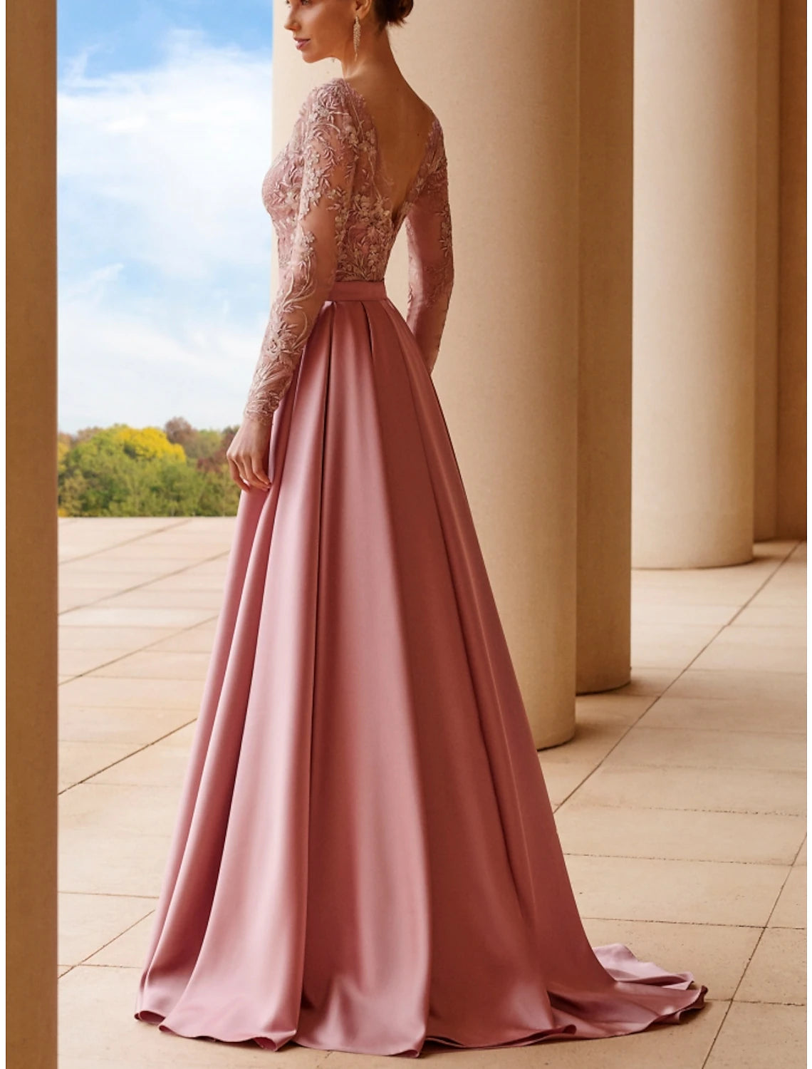 Wholesa A-Line Mother of the Bride Dress Wedding Guest Elegant Scoop Neck Sweep / Brush Train Stretch Satin Long Sleeve with Lace Sash / Ribbon Ruching