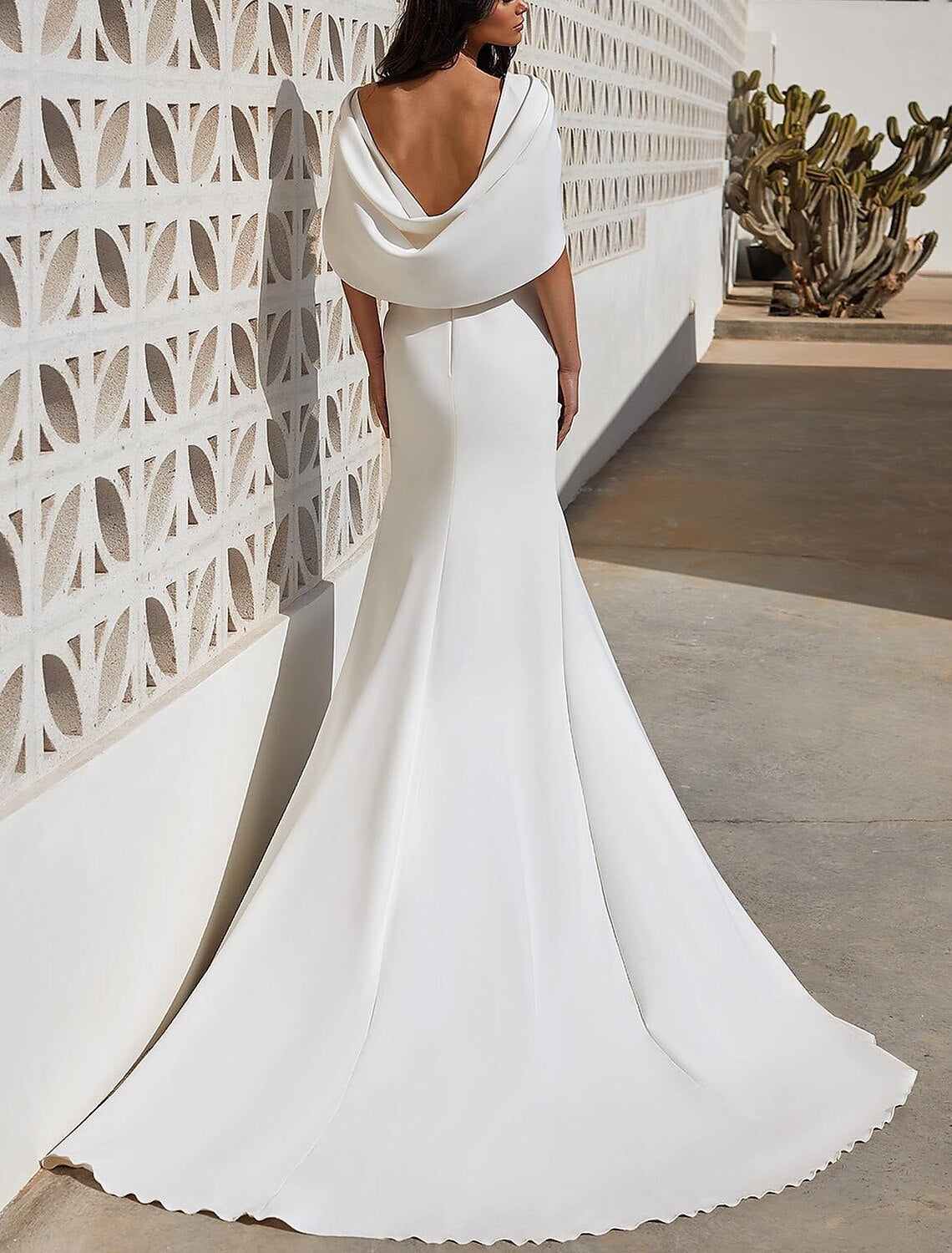 Wholesa Beach Formal Wedding Dresses A-Line V Neck Short Sleeve Sweep / Brush Train Stretch Fabric Bridal Gowns With Ruched Split Front