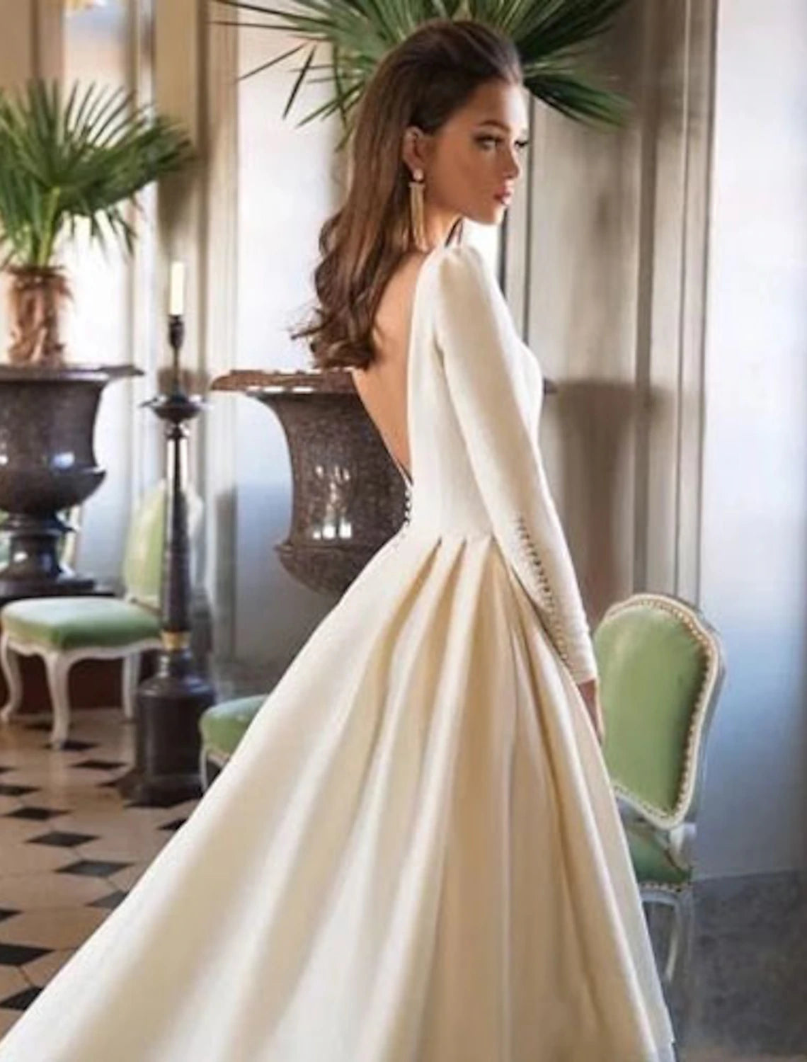 wholesale  Formal Fall Wedding Dresses Ball Gown Scoop Neck Long Sleeve Court Train Satin Bridal Gowns With Buttons Pleats