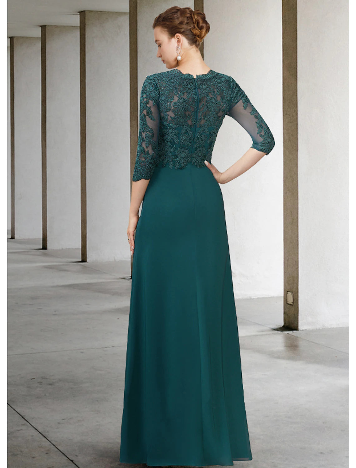 wholesale  A-Line Mother of the Bride Dress Elegant V Neck Floor Length Chiffon Lace Half Sleeve with Draping Appliques