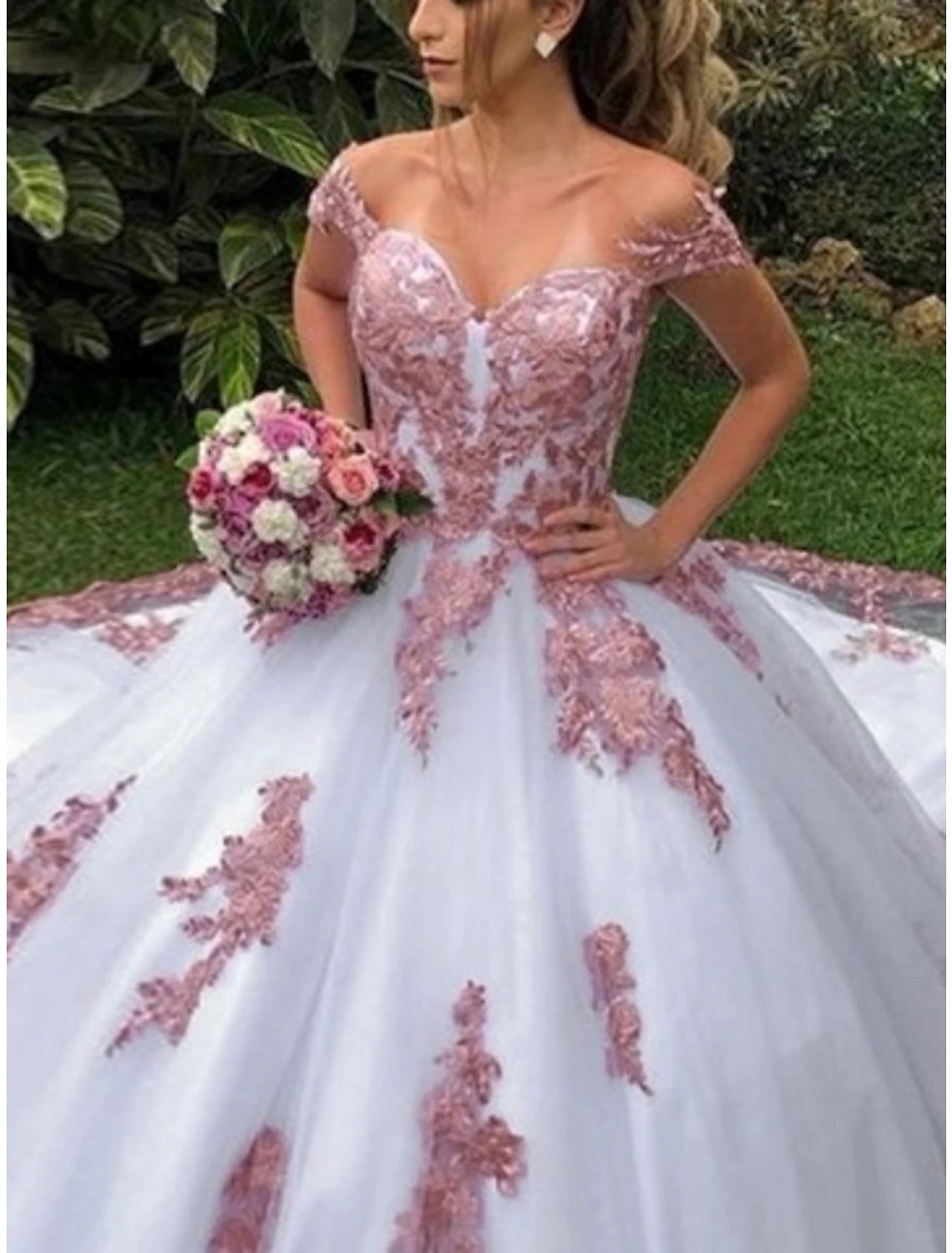 Wholesa Formal Wedding Dresses Ball Gown Off Shoulder Cap Sleeve Court Train Lace Bridal Gowns With Pleats