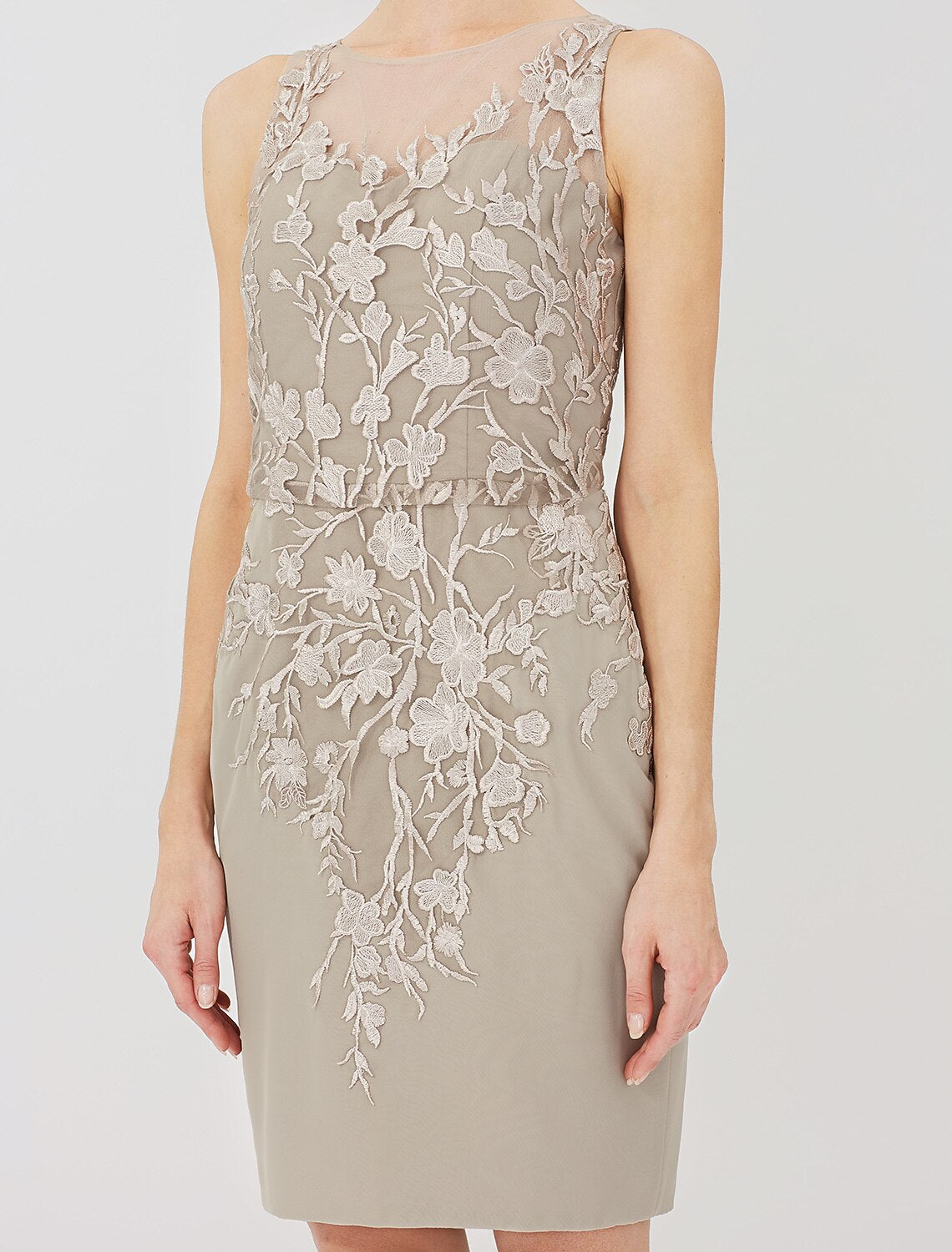 wholesale   Sheath / Column Mother of the Bride Dress Formal Classic & Timeless Elegant & Luxurious Convertible Dress Illusion Neck Knee Length Chiffon All Over Lace Long Sleeve with Appliques