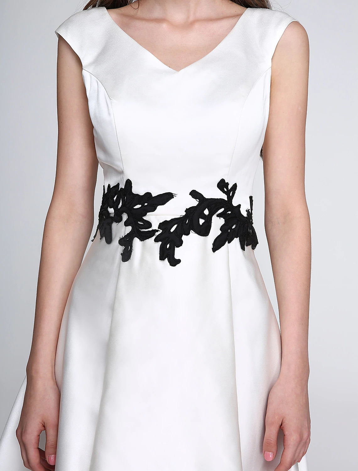 wholesale  A-Line Fit & Flare Dress Cocktail Party Prom Knee Length Sleeveless V Neck Satin with Appliques