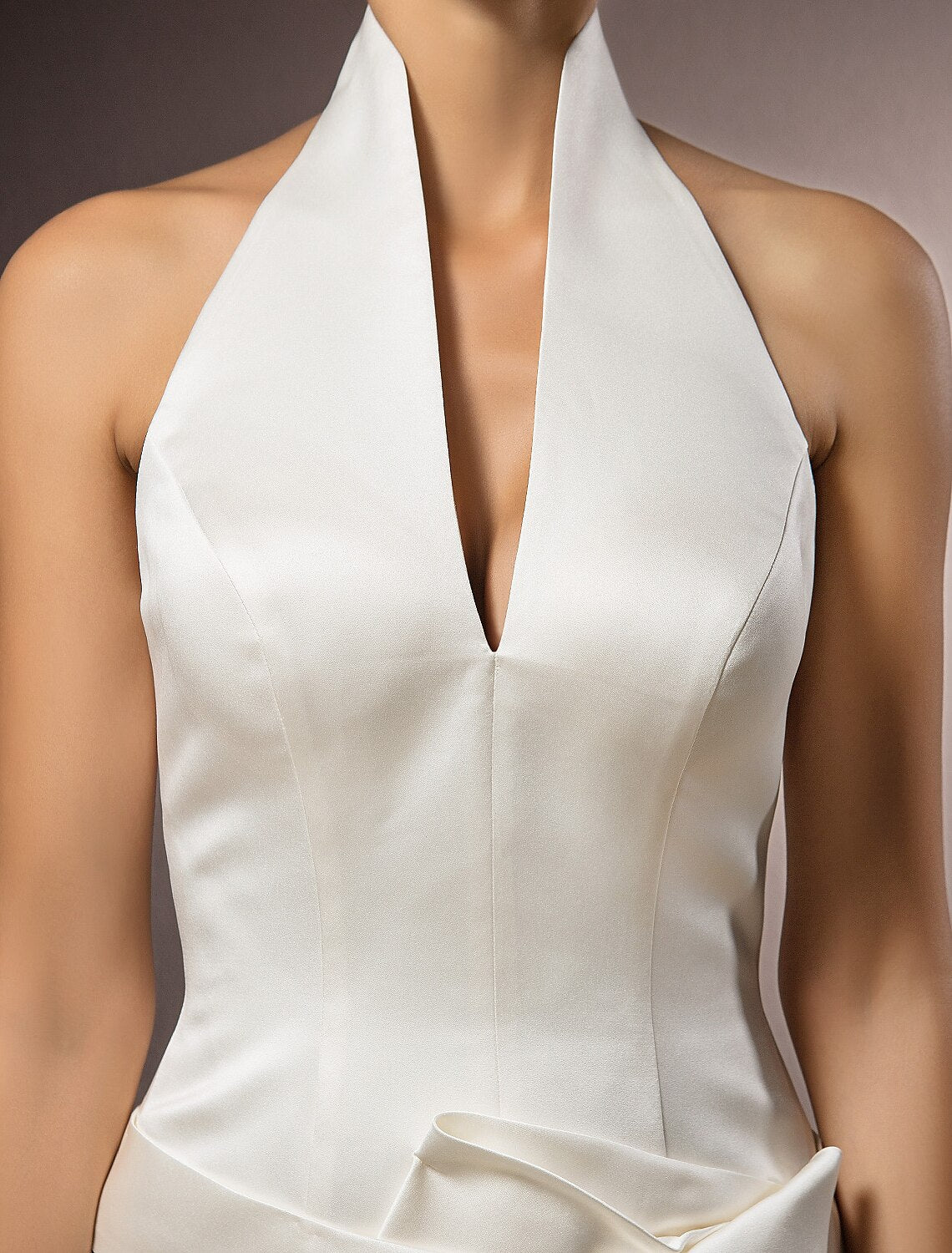 wholesale  Hall Wedding Dresses Sheath / Column Halter Sleeveless Floor Length Satin Bridal Gowns With Sash / Ribbon