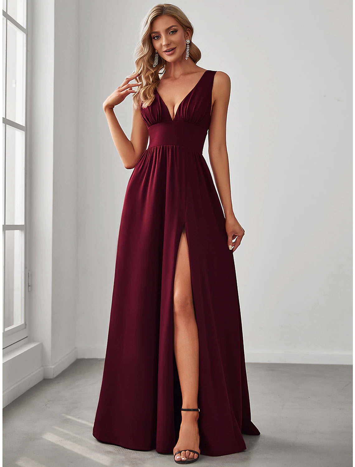 wholesale  A-Line Prom Party Dress High Split Dress Wedding Guest Formal Evening Floor Length Sleeveless V Neck Bridesmaid Dress Chiffon V Back with Slit Pure Color