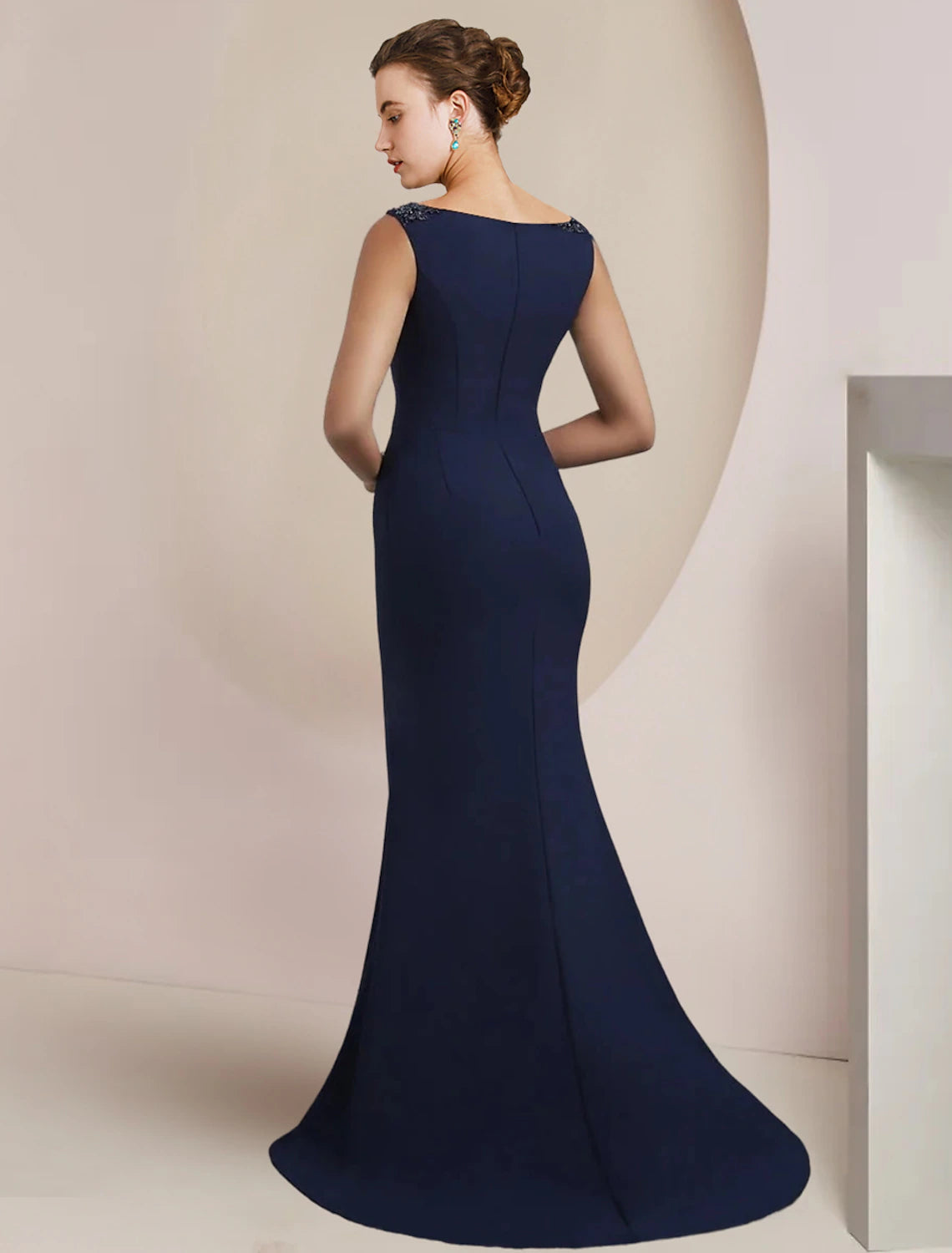 Wholesa Mermaid / Trumpet Mother of the Bride Dress Formal Wedding Guest Elegant Scoop Neck Sweep / Brush Train Chiffon Sleeveless with Beading