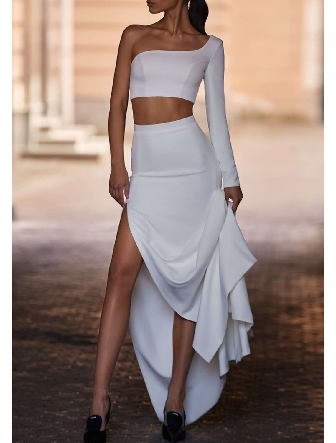 wholesale  Sheath / Column Minimalist Sexy Prom Birthday Dress One Shoulder Long Sleeve Court Train Satin with Slit Pure Color