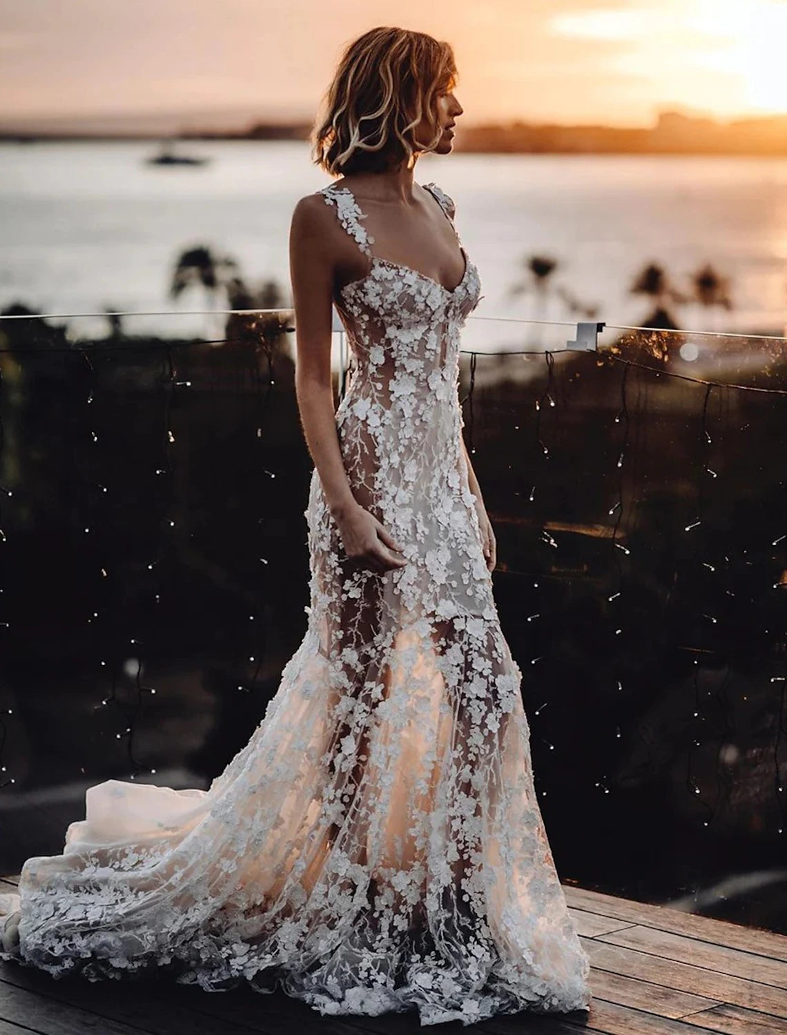 wholesale  Beach Sexy Boho Wedding Dresses Mermaid / Trumpet Sweetheart Regular Straps Court Train Lace Bridal Gowns With Appliques Summer Fall Wedding Party
