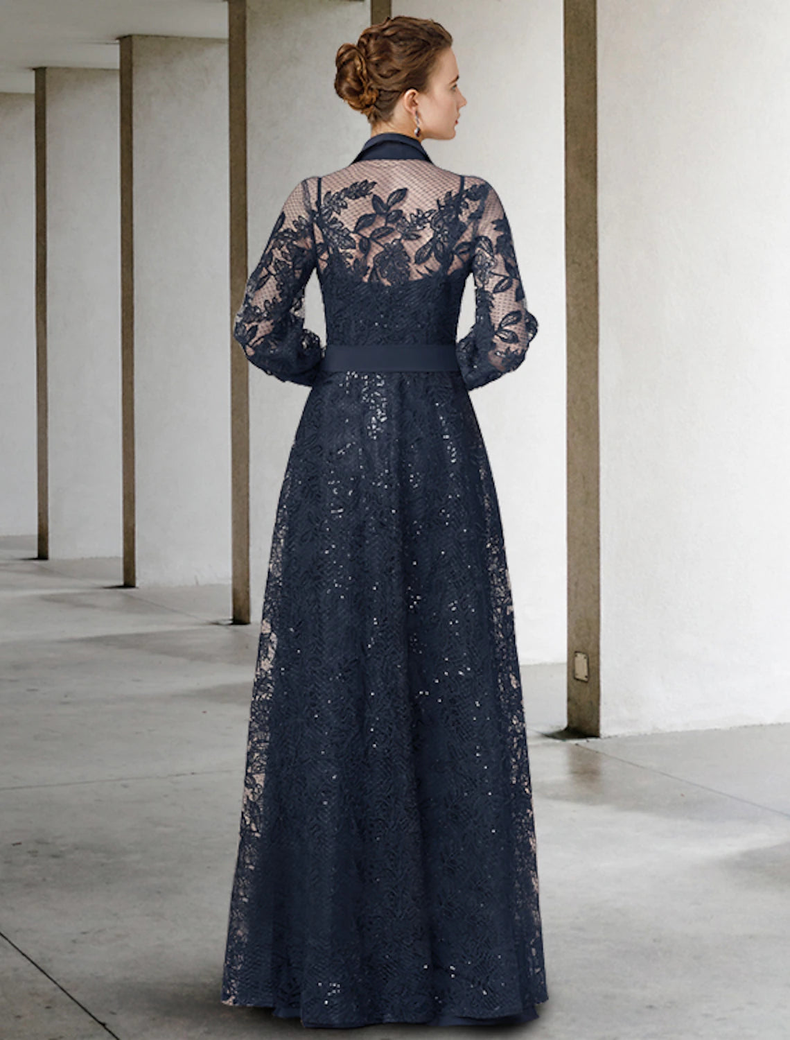 wholesale  A-Line Mother of the Bride Dress Elegant Jewel Neck Floor Length Chiffon Lace Long Sleeve with Pleats Appliques