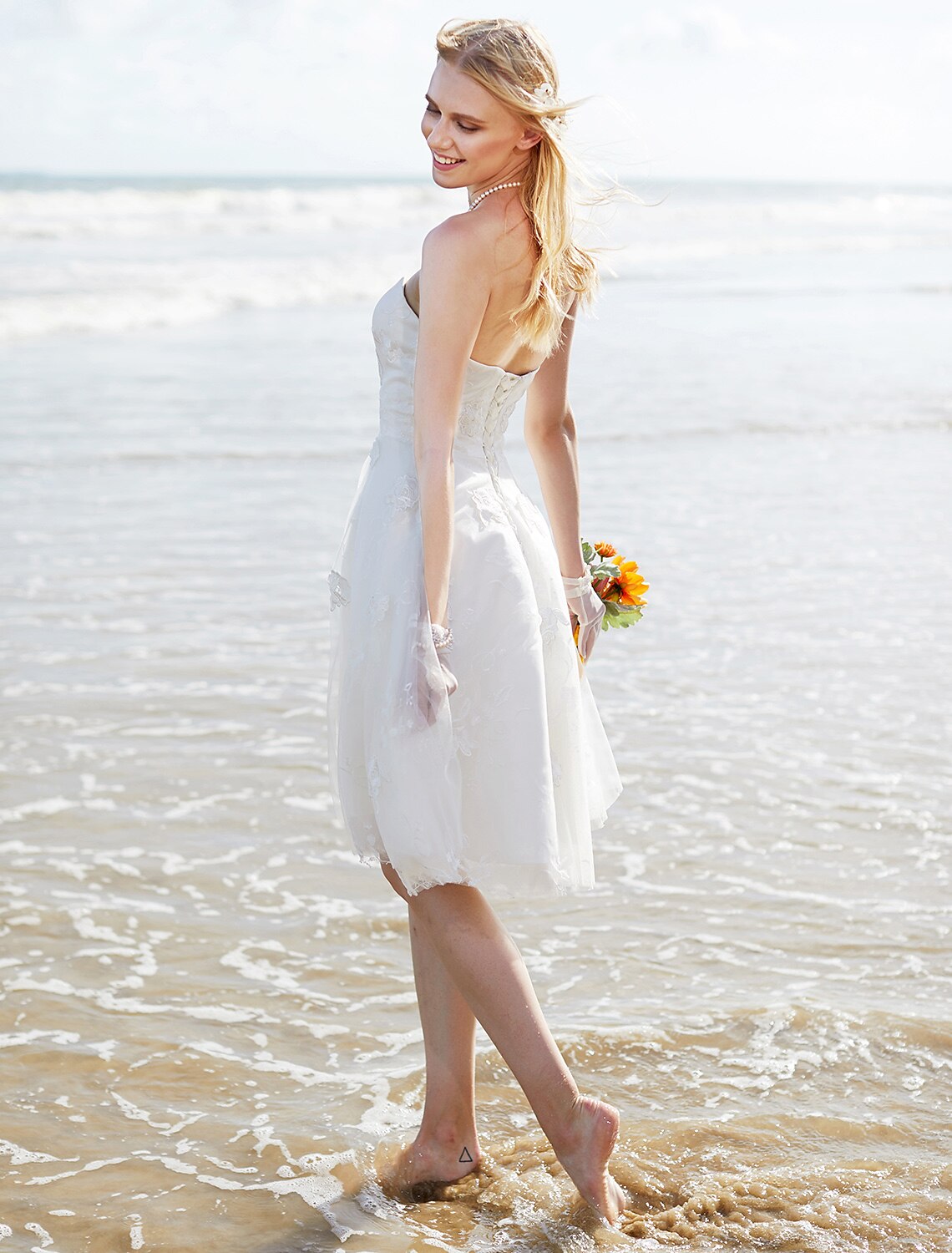 Wholesa Hall Boho Wedding Dresses A-Line Sweetheart Strapless Knee Length Lace Bridal Gowns With Lace
