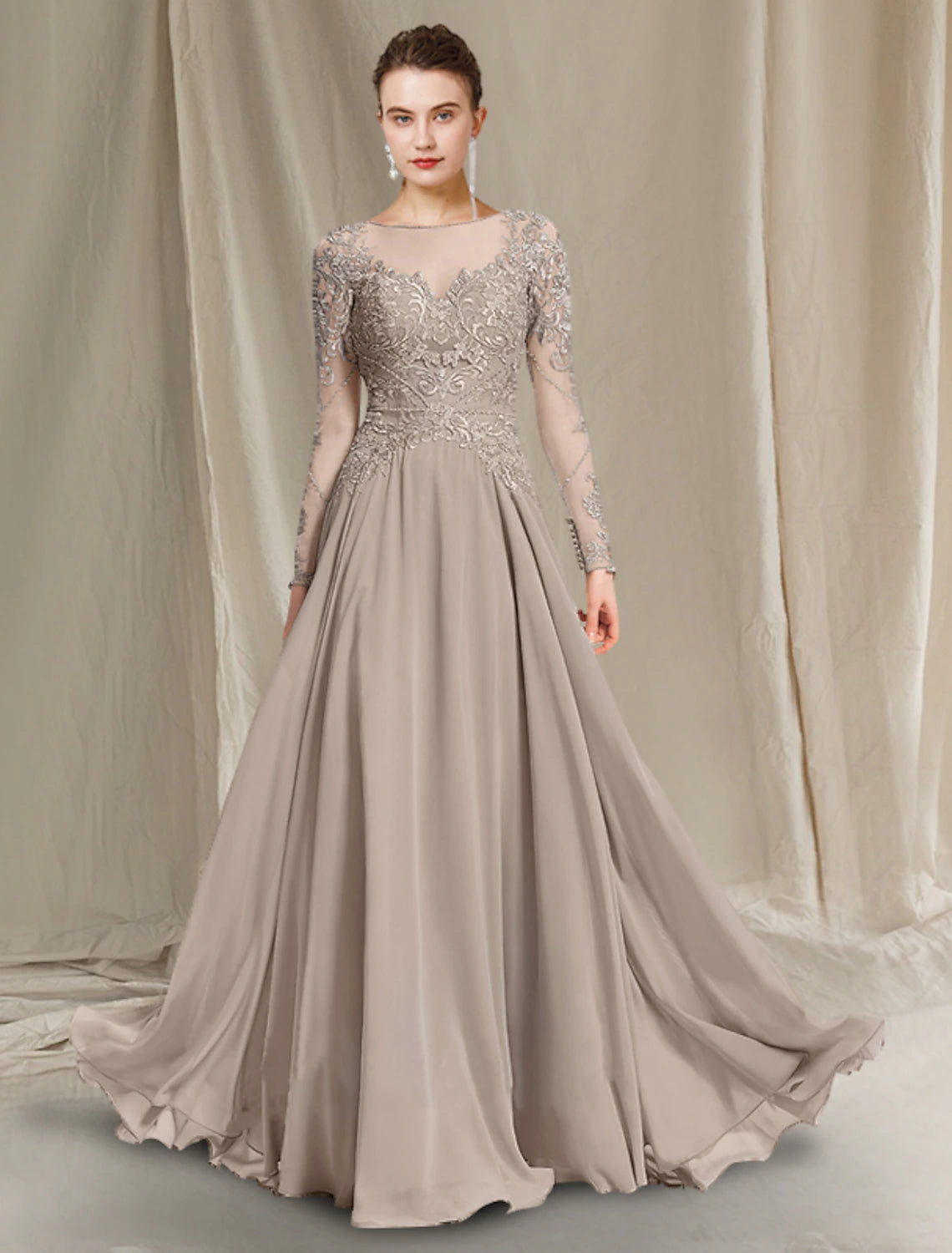 wholesale  A-Line Mother of the Bride Dress Luxurious Elegant Jewel Neck Floor Length Chiffon Lace Long Sleeve with Pleats Appliques