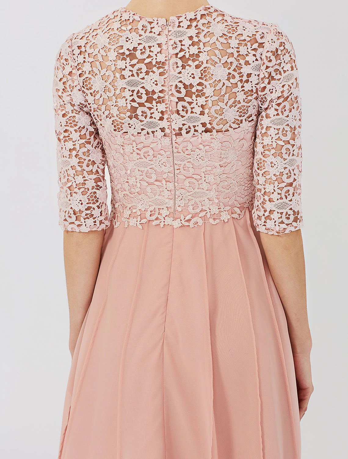 wholesale  Ball Gown Mother of the Bride Dress Formal Classic & Timeless Elegant & Luxurious Convertible Dress Illusion Neck Knee Length Chiffon Floral Lace 3/4 Length Sleeve with Crystal Brooch