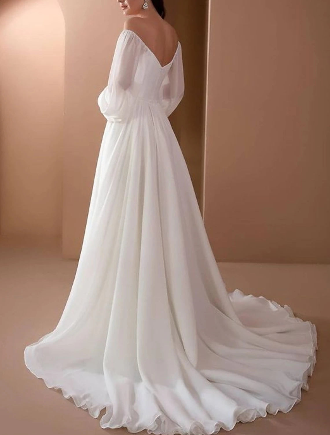 Wholesa Beach Vintage Wedding Dresses A-Line Off Shoulder Long Sleeve Court Train Chiffon Bridal Gowns With Pleats Beading
