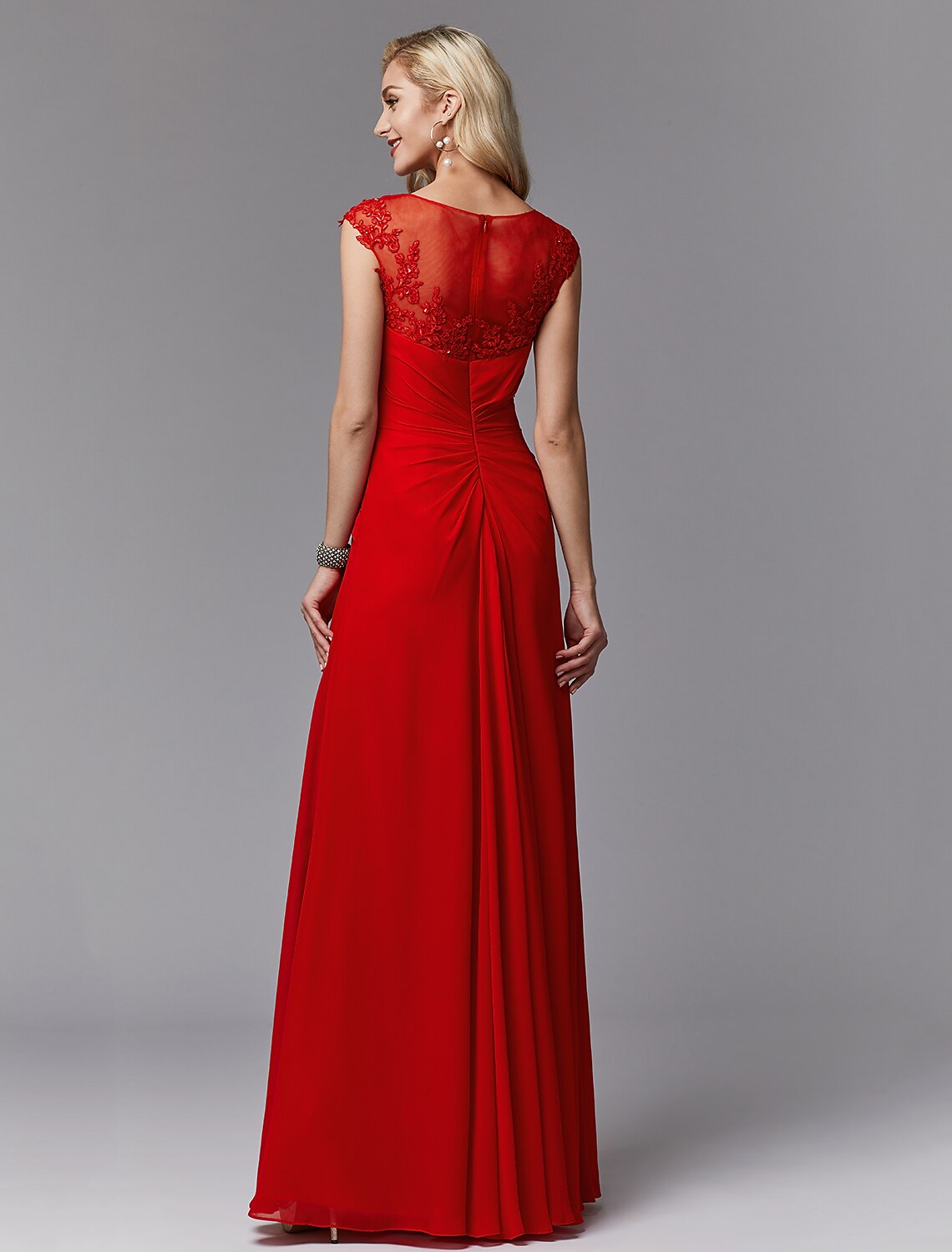 wholesale  Sheath / Column Mother of the Bride Dress Chinese Style See Through Illusion Detail Boat Neck Floor Length Chiffon Lace Sleeveless with Pleats Beading Appliques