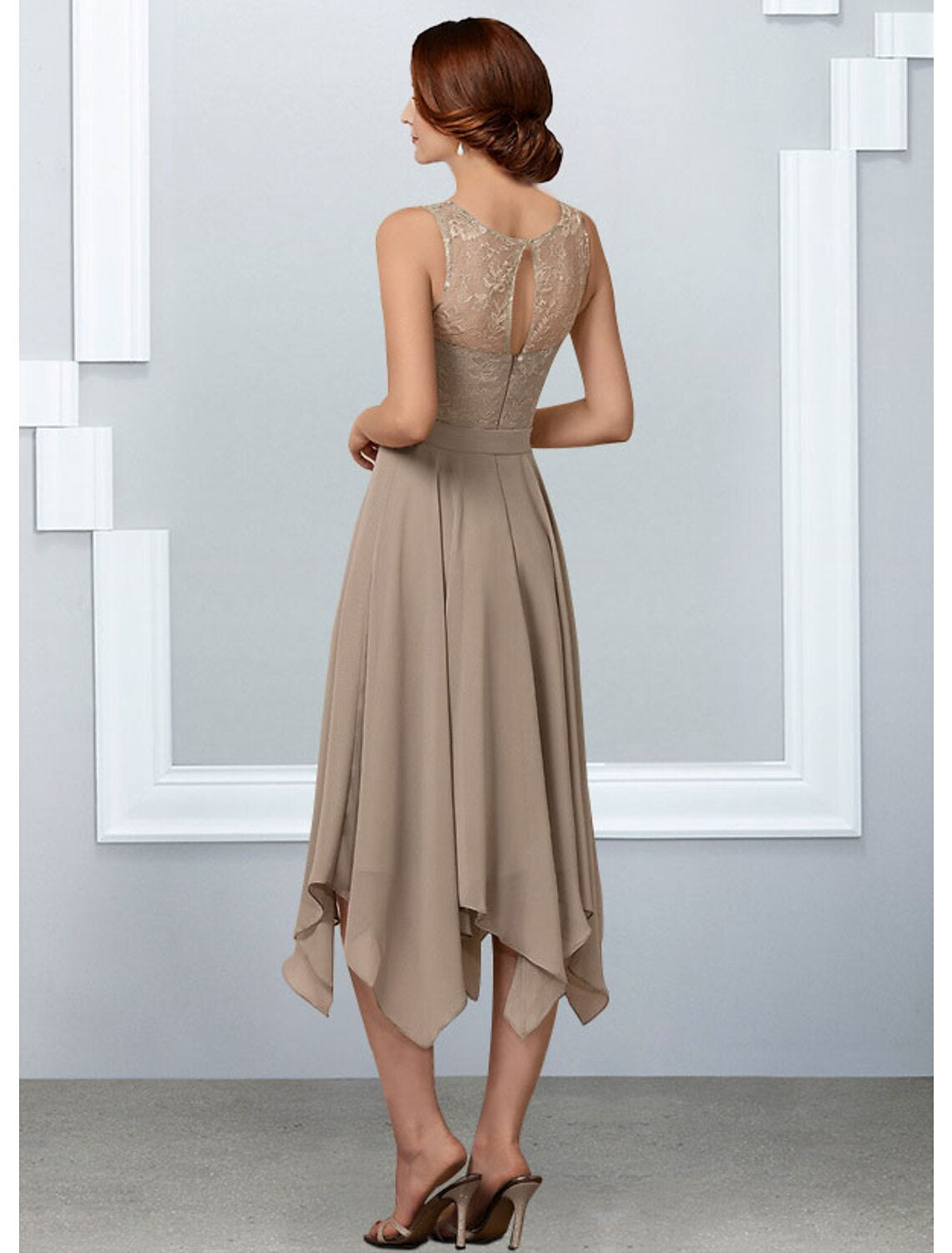 wholesale  A-Line Mother of the Bride Dress Elegant Jewel Neck Tea Length Chiffon Lace Half Sleeve with Pleats