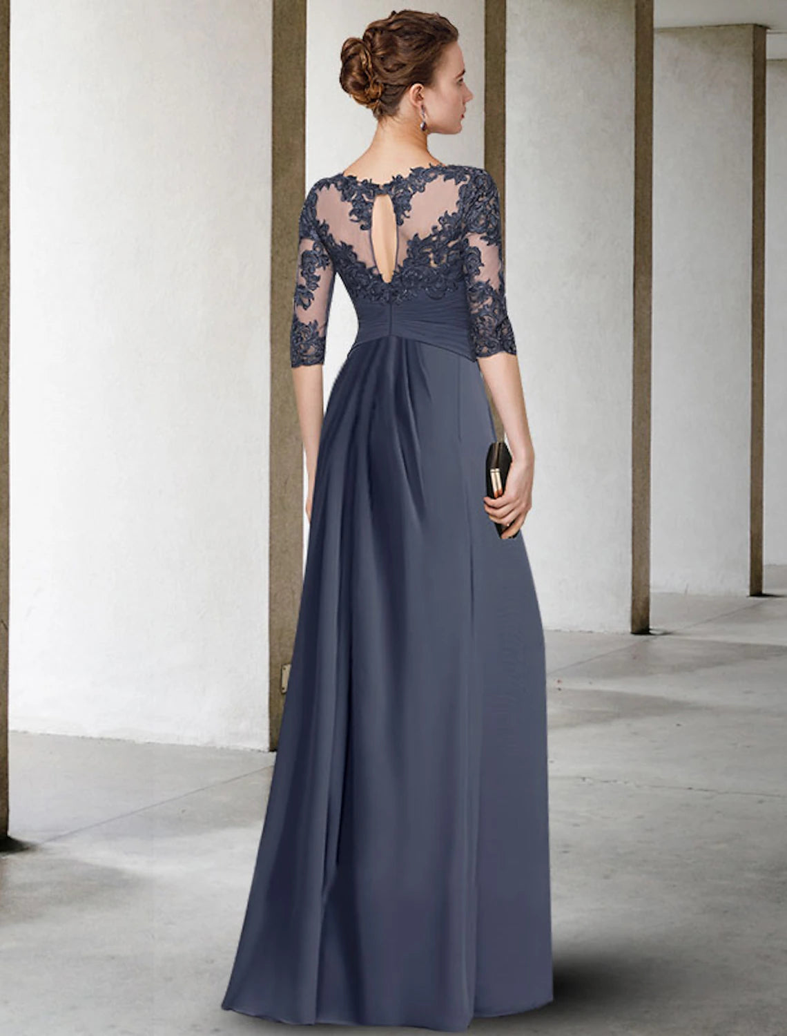 wholesale  Sheath / Column Plus Size Curve Mother of the Bride Dress Elegant Jewel Neck Floor Length Chiffon Lace Half Sleeve with Pleats Ruched Appliques