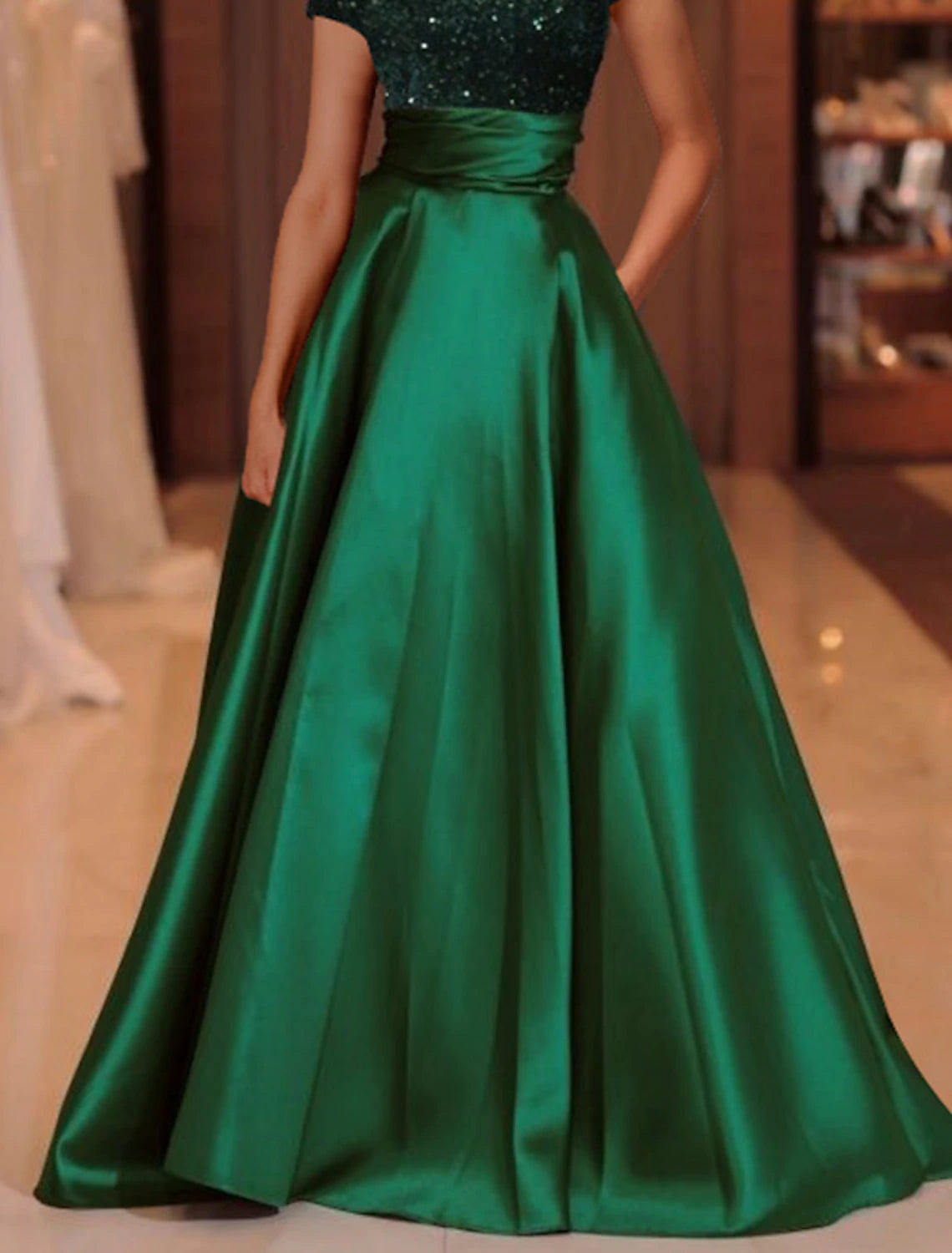 Wholesa A-Line Evening Gown Elegant Dress Red Green Dress Floor Length Short Sleeve High Neck Satin with Sequin