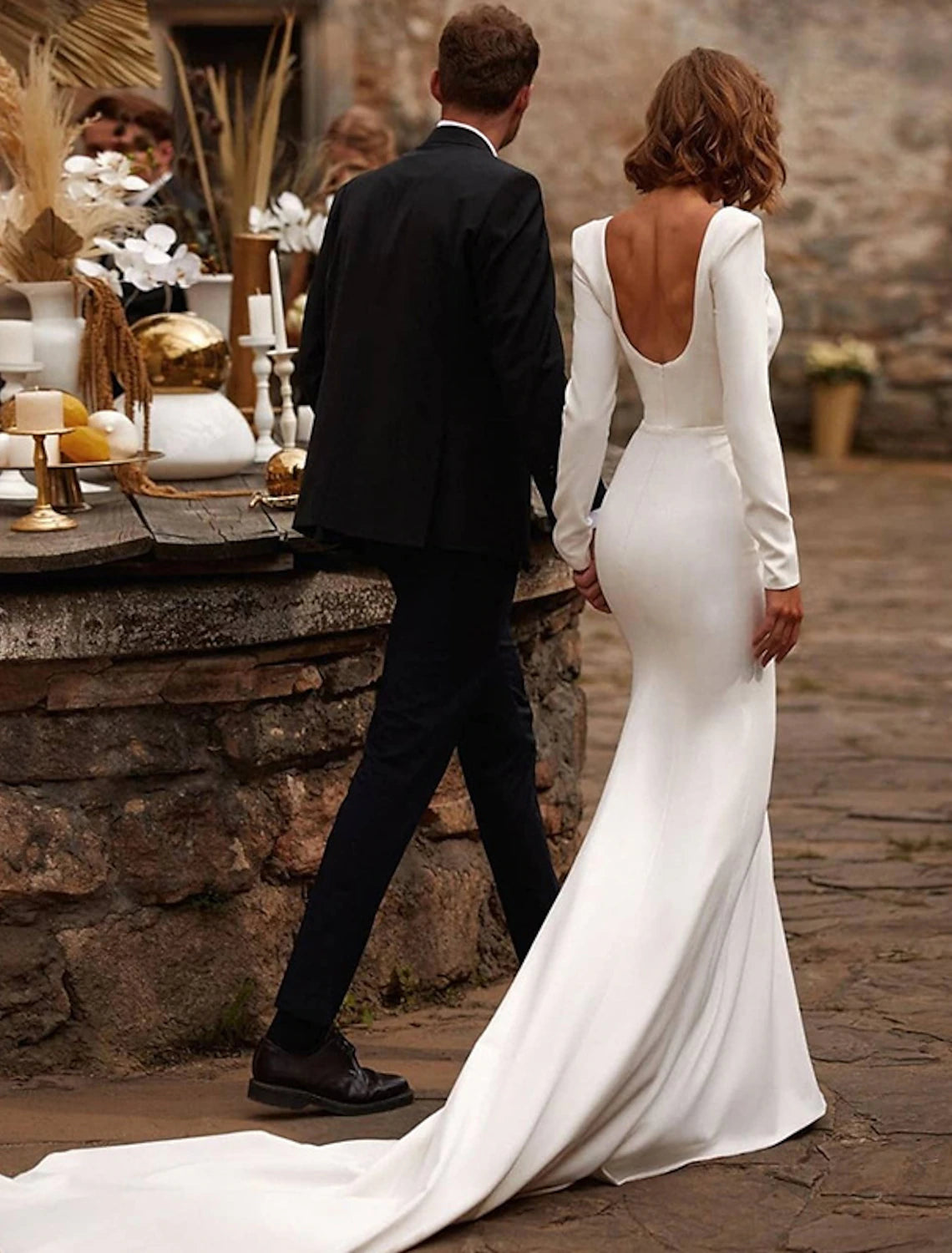 Wholesa  Reception Open Back Royal Style Casual Fall Wedding Dresses Mermaid / Trumpet Square Neck Long Sleeve Court Train Satin Bridal Gowns With Solid Color Summer Wedding Party