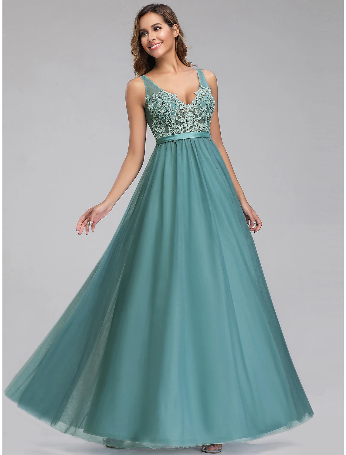 Wholesa A-Line Empire Holiday Prom Dress V Neck V Back Sleeveless Floor Length Chiffon with Appliques