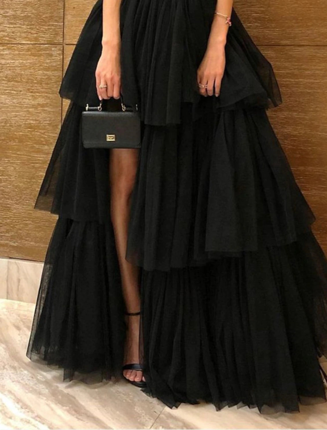 Wholesa A-Line Evening Gown Tiered Plisse Dress Masquerade Prom Floor Length Sleeveless One Shoulder Black Dress Tulle with Slit