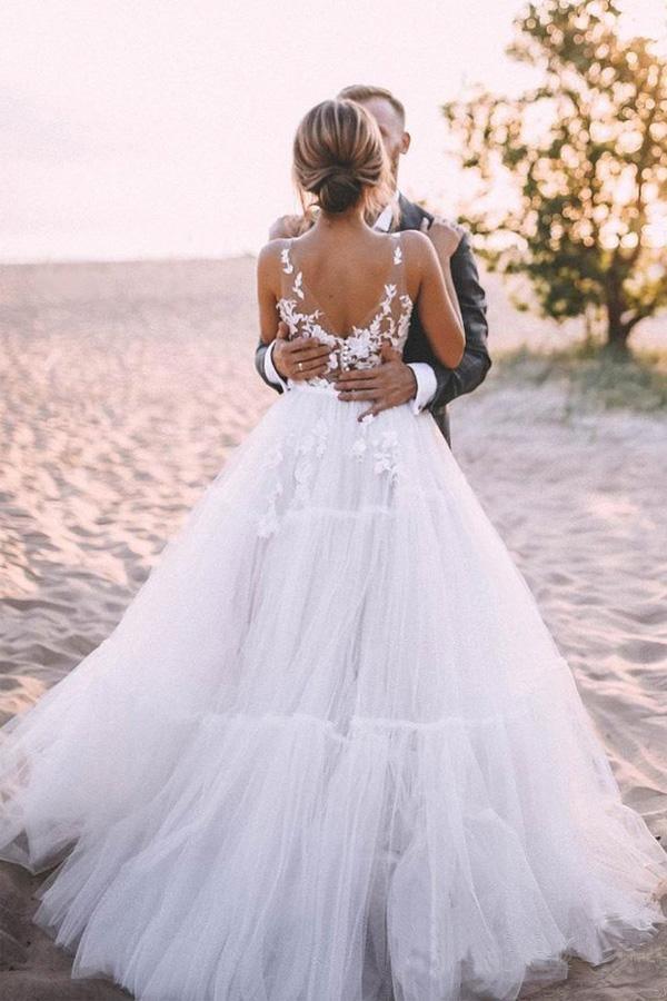 Wholesa A-line V Neck Lace Layered Tulle Skirt Outdoor Bridal Gown Wedding Dresses