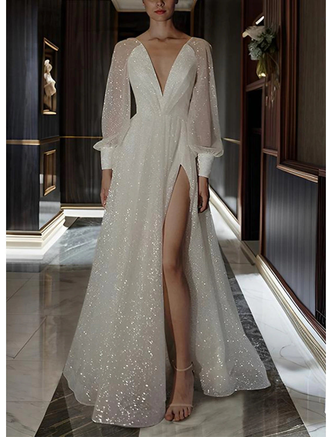 Wholesa Beach Wedding Dresses A-Line V Neck Long Sleeve Floor Length Sequined Bridal Gowns With Solid Color