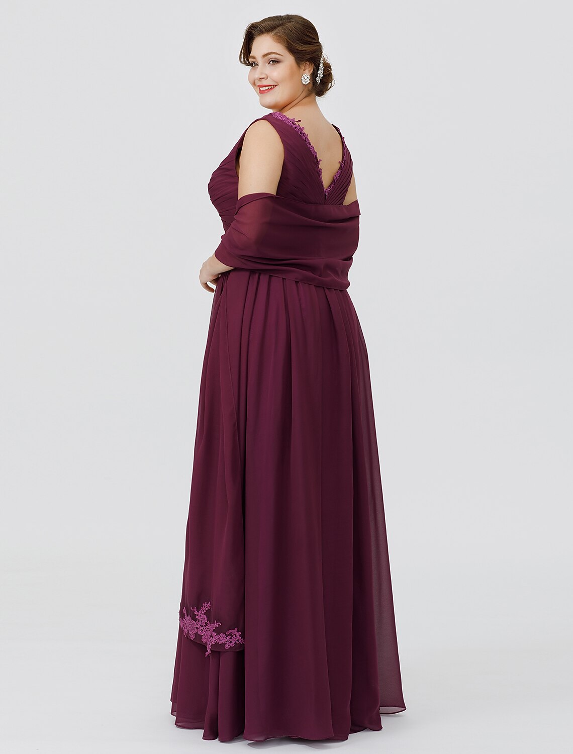 wholesale   Sheath / Column Mother of the Bride Dress Formal Classic & Timeless Elegant & Luxurious Plus Size V Neck Floor Length Chiffon Sleeveless yes with Sash / Ribbon Criss Cross Appliques