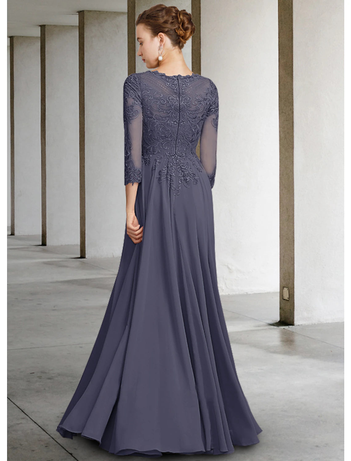 wholesale  A-Line Mother of the Bride Dress Elegant Jewel Neck Floor Length Chiffon Lace 3/4 Length Sleeve with Pleats Appliques