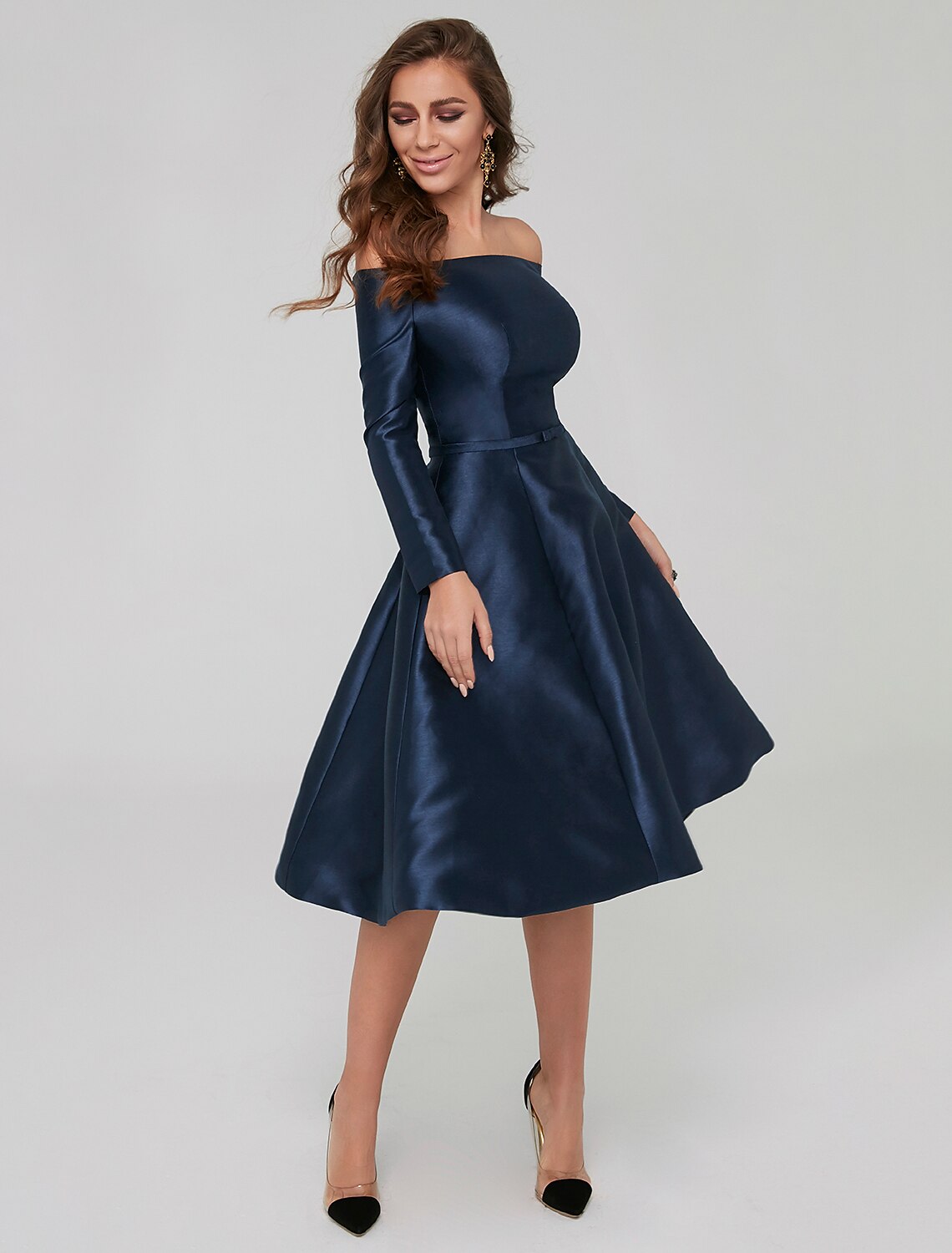 wholesale  A-Line Special Occasion Dresses Party Dress Wedding Guest Cocktail Party Knee Length Long Sleeve Off Shoulder Satin with Pleats