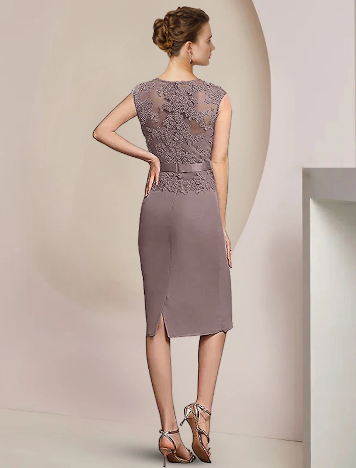 wholesale  Two Piece Sheath / Column Mother of the Bride Dress Formal Wedding Guest Elegant V Neck Knee Length Chiffon Lace Sleeveless Jacket Dresses with Appliques Crystal Brooch