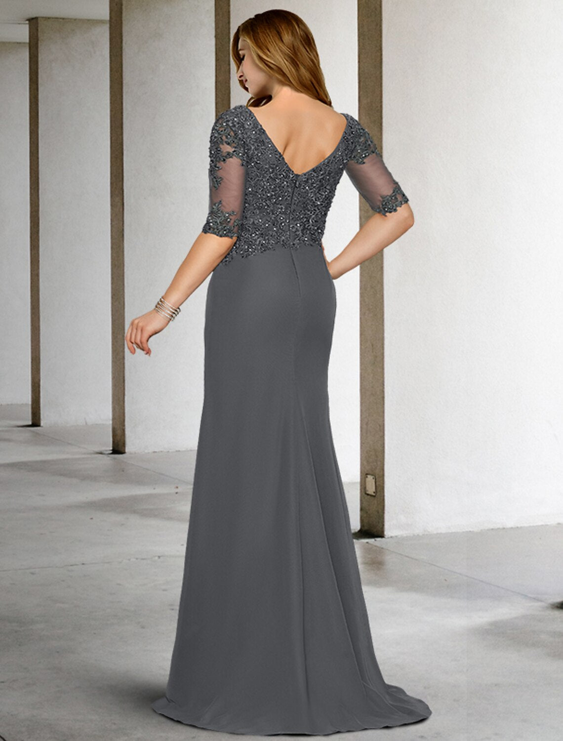 wholesale  Mermaid / Trumpet Mother of the Bride Dresses Plus Size Hide Belly Curve Vintage Dress Formal Sweep / Brush Train Half Sleeve V Neck Chiffon with Pleats Appliques