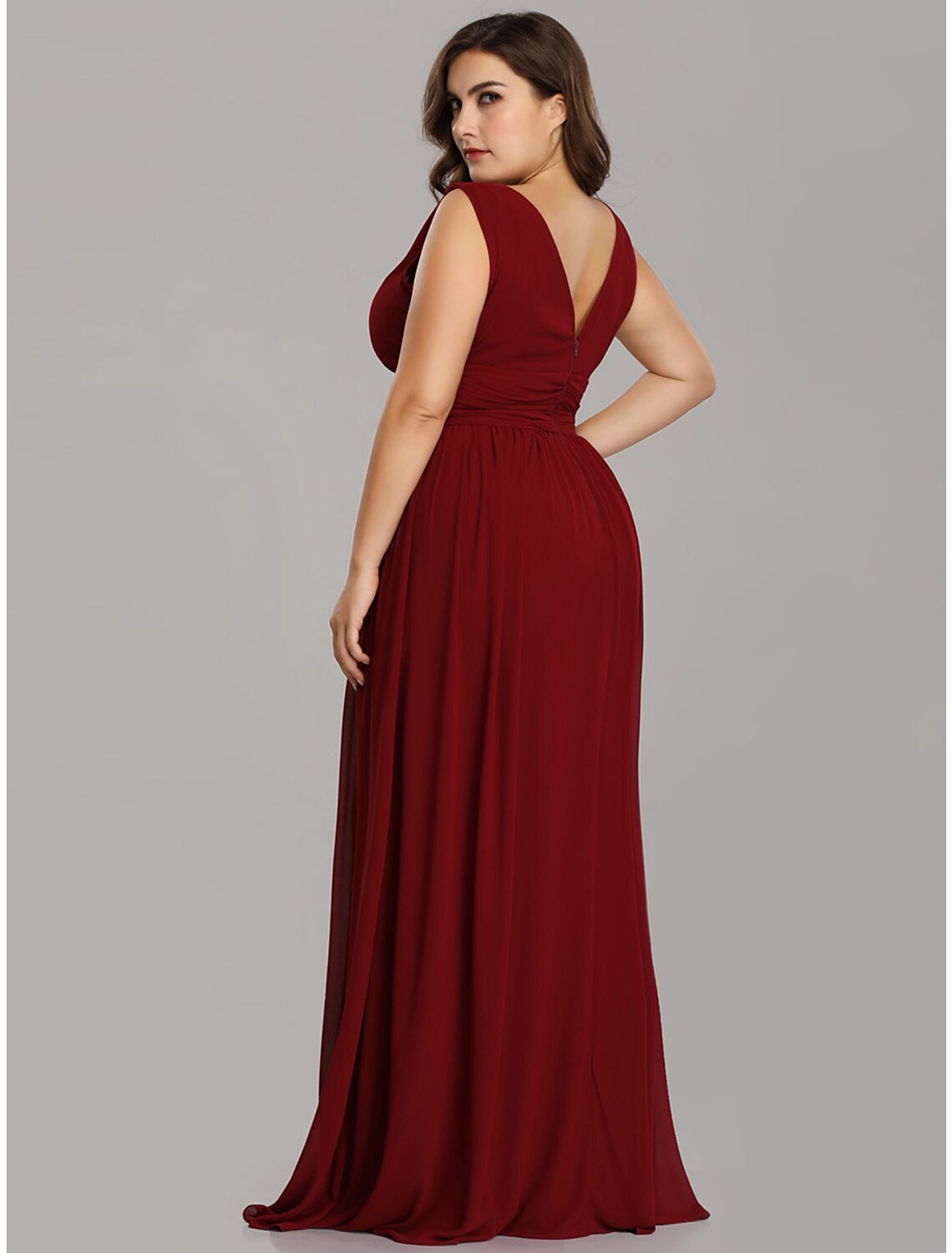Wholesa A-Line Plus Size Wedding Guest Formal Evening Dress V Neck V Back Sleeveless Floor Length Chiffon with Pleats