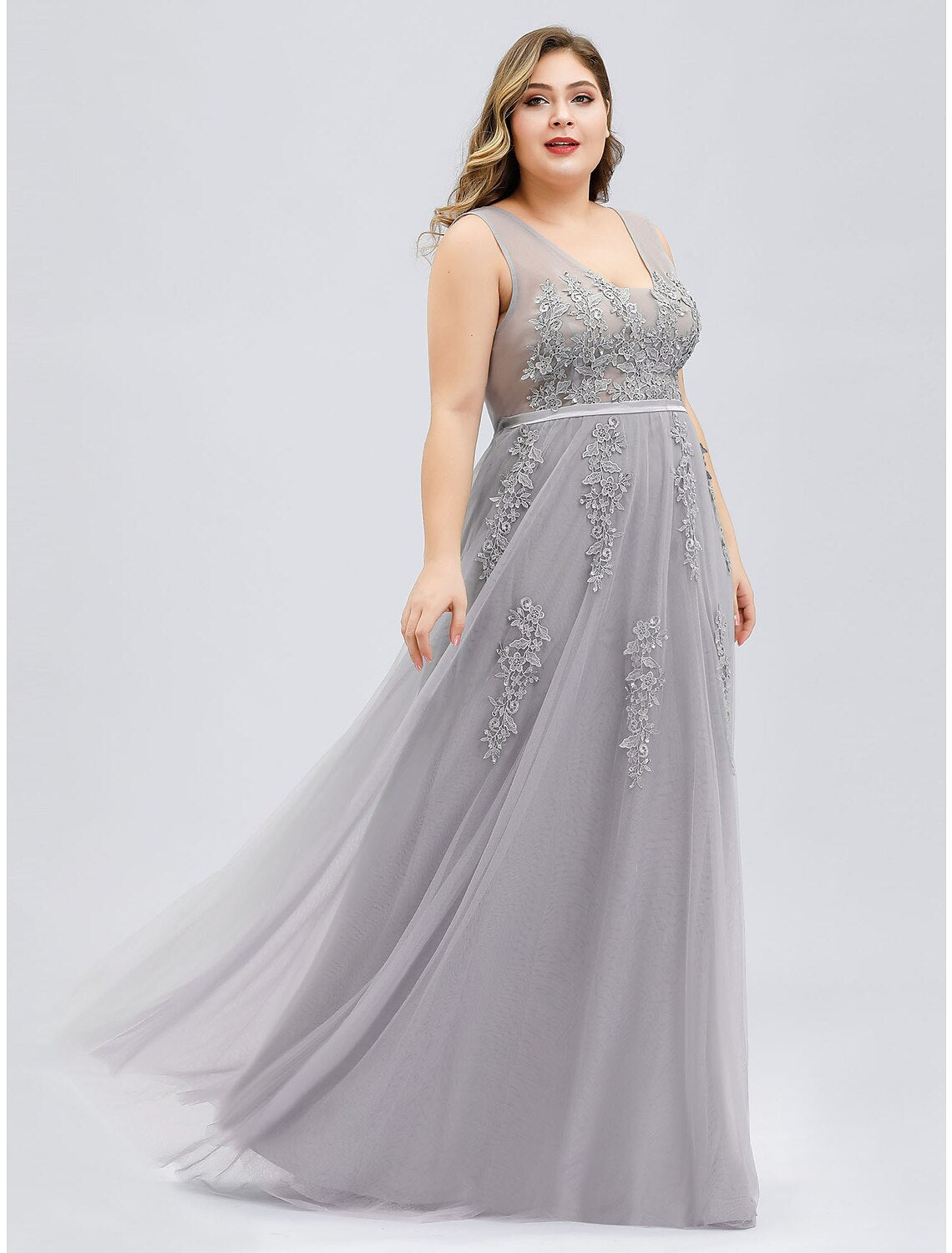 Wholesa A-Line Prom Dresses Plus Size Dress Prom Floor Length Sleeveless V Neck Tulle V Back with Beading Appliques