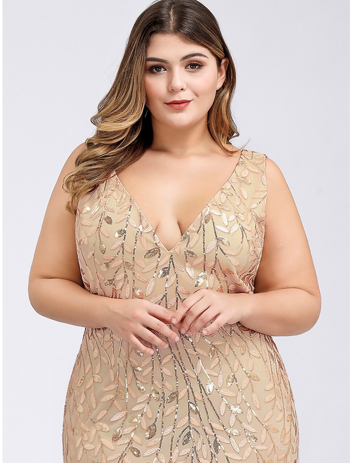 Wholesa Mermaid / Trumpet Evening Gown Plus Size Dress Wedding Guest Engagement Floor Length Sleeveless V Neck Lace V Back with Appliques