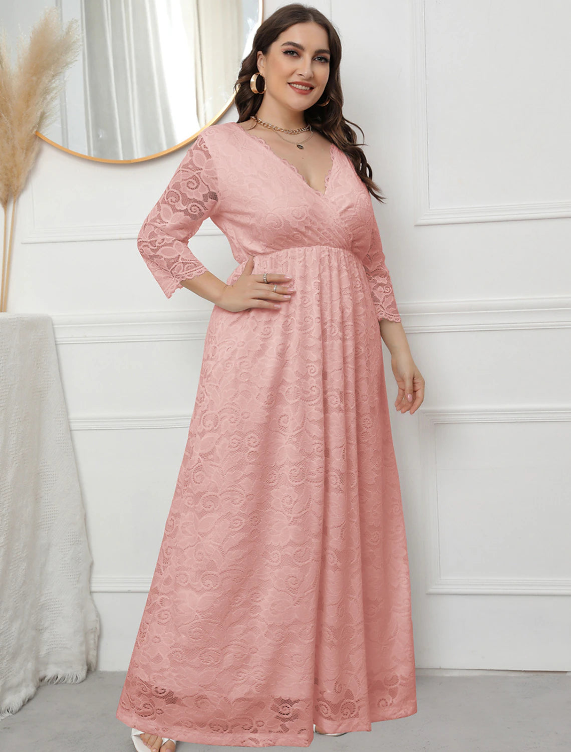 wholesale  A-Line Evening Gown Vintage Dress Party Wear Formal Evening Floor Length 3/4 Length Sleeve V Neck Lace with Sleek Lace Insert